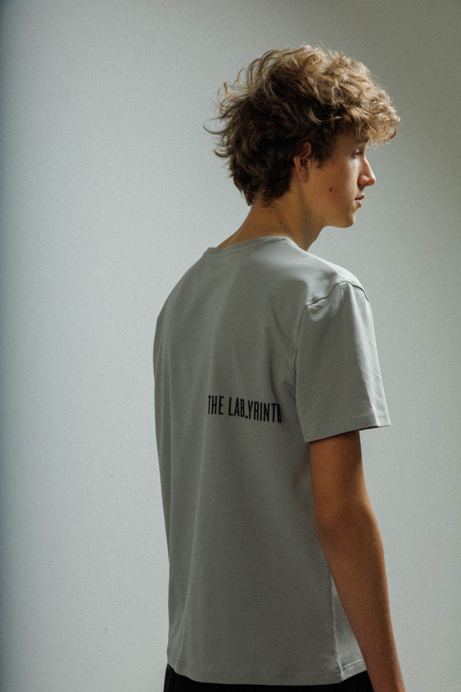 T-shirt The Lab.yrinth LH Cinza - 100-LH-08