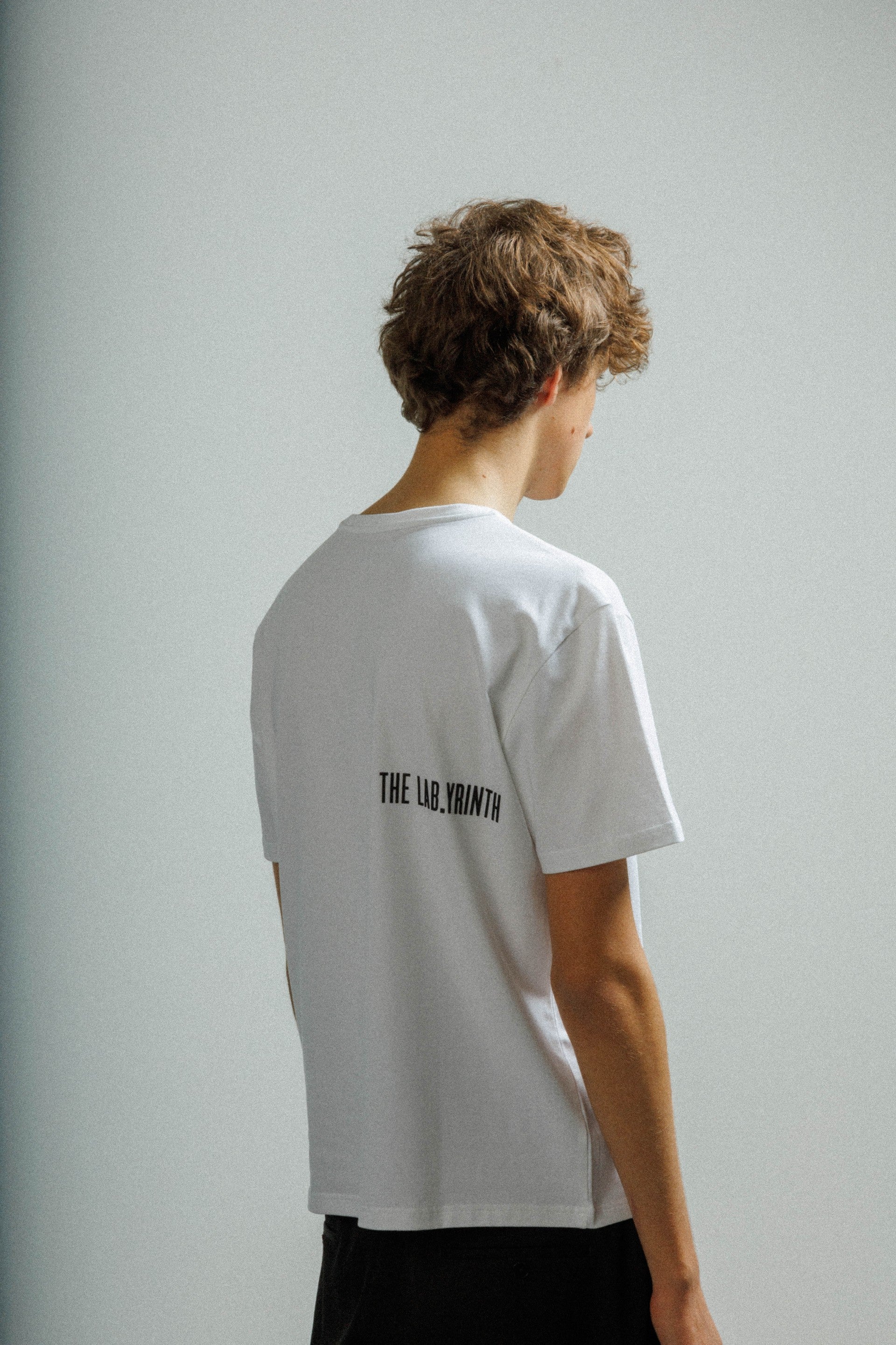 T-shirt The Lab.yrinth LH Branco/Preto - 100-LH-26