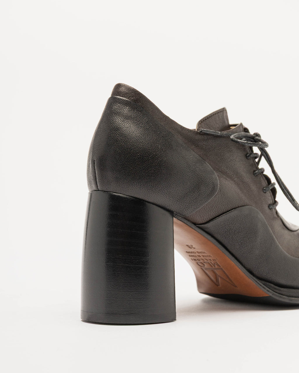 MLO X26I40513 Black high heels