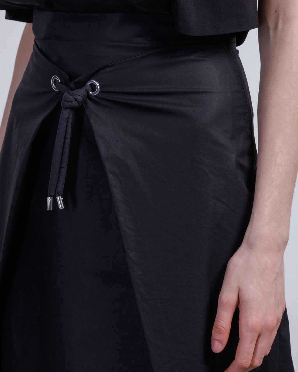 Saia Ixos K24E80335 Preto - 101-80335-01