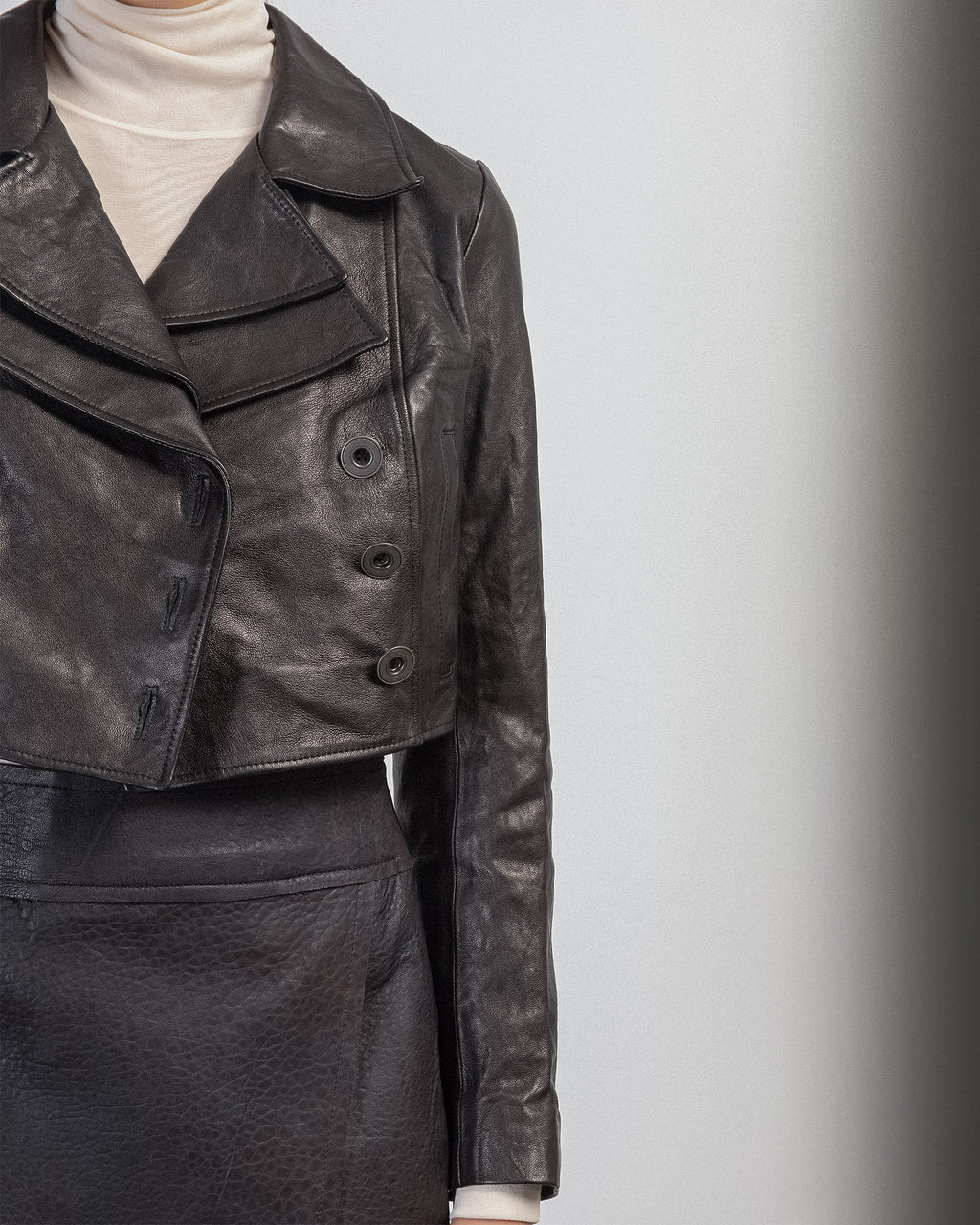 Casaco cropped Le Ruemarcel MEGANE Preto - 102-MEGANE-01