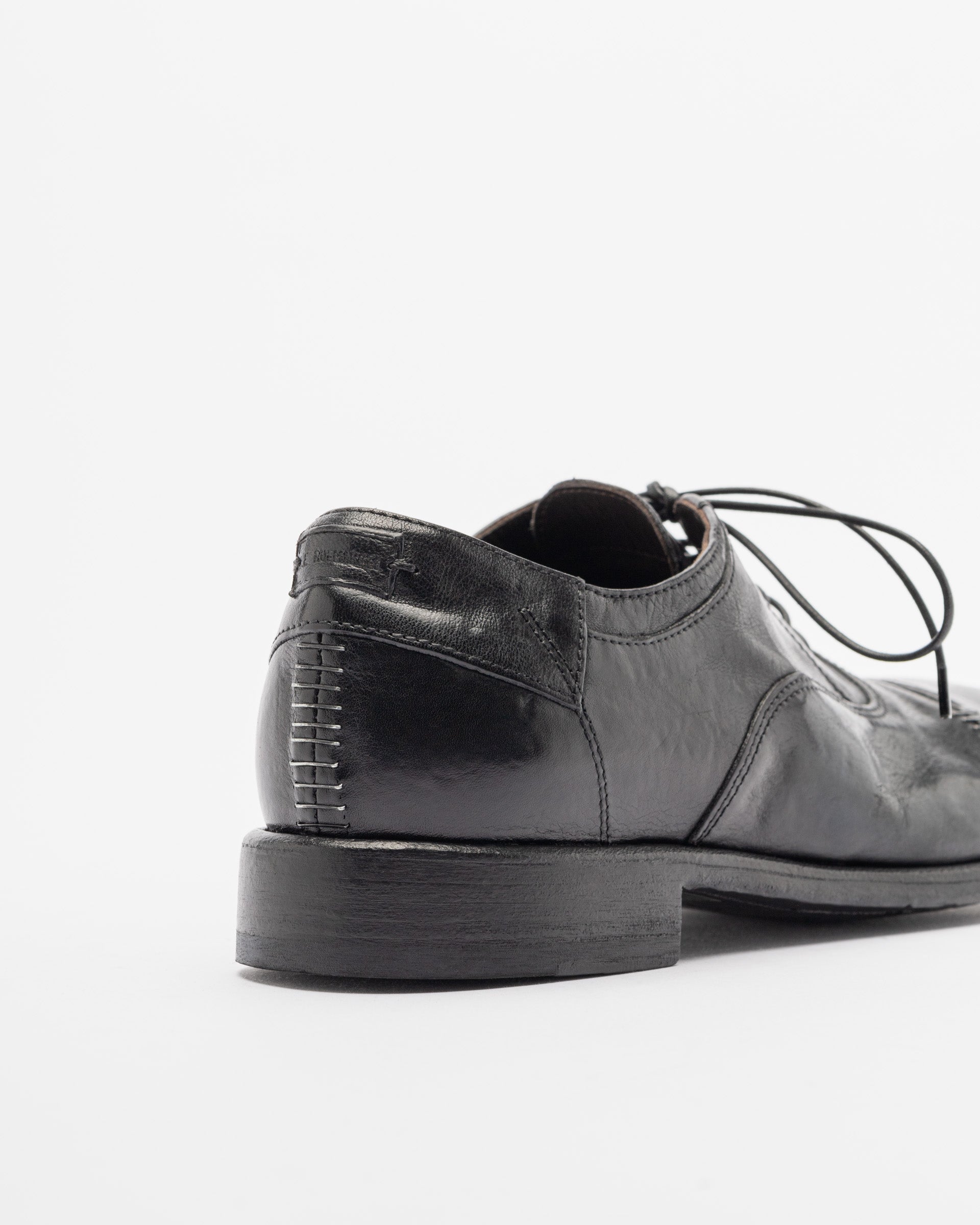 Sapatos oxford Le Ruemarcel NAKAZO401 Preto - 102-NAK401-01