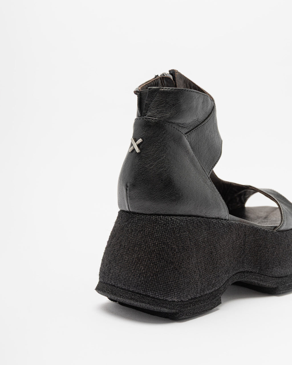 Botins de plataforma Le Ruemarcel NARIK421 Preto - 102-NAR421-01