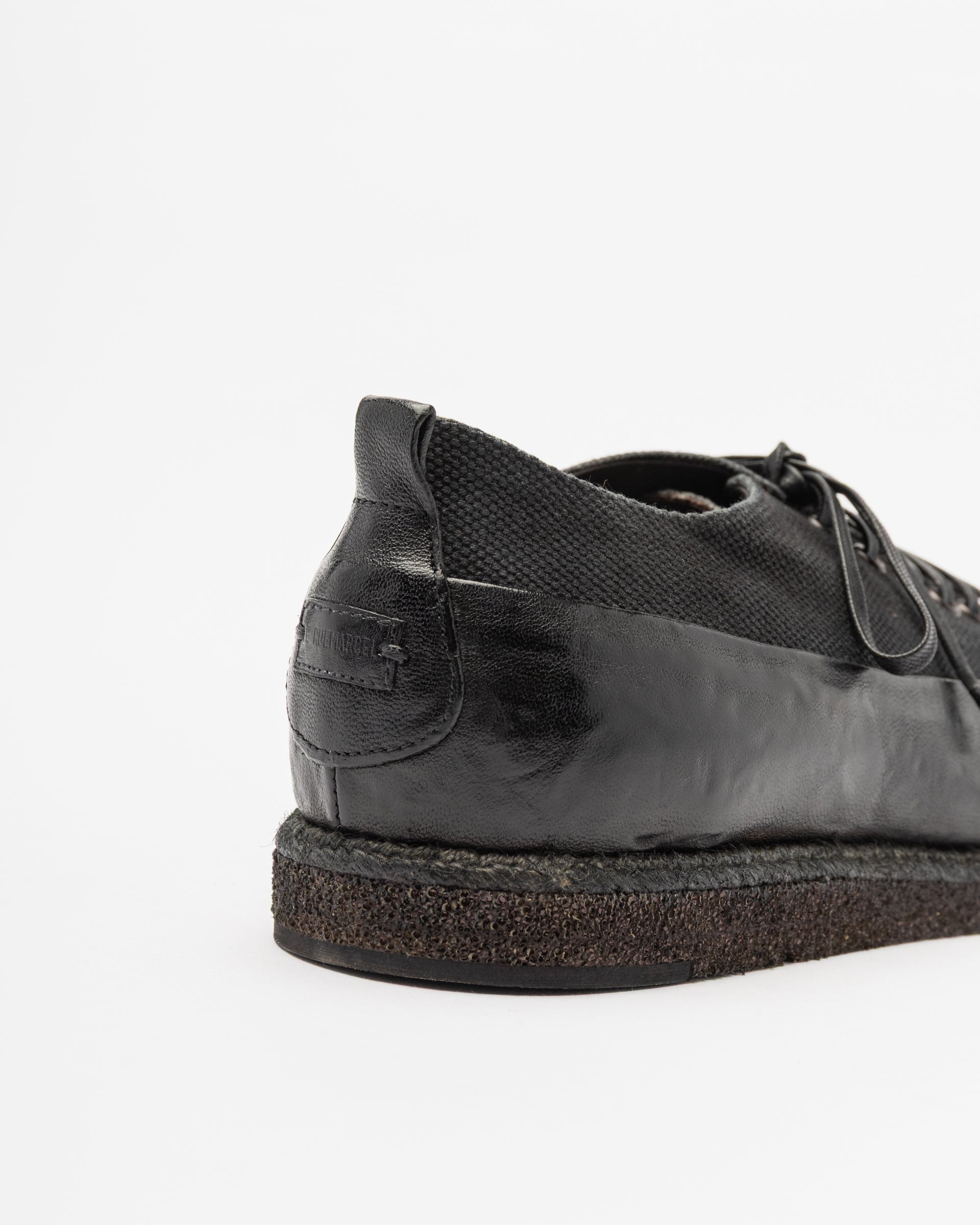 Sapatos Le Ruemarcel TAIKIU523 Preto - 102-TAI523-01
