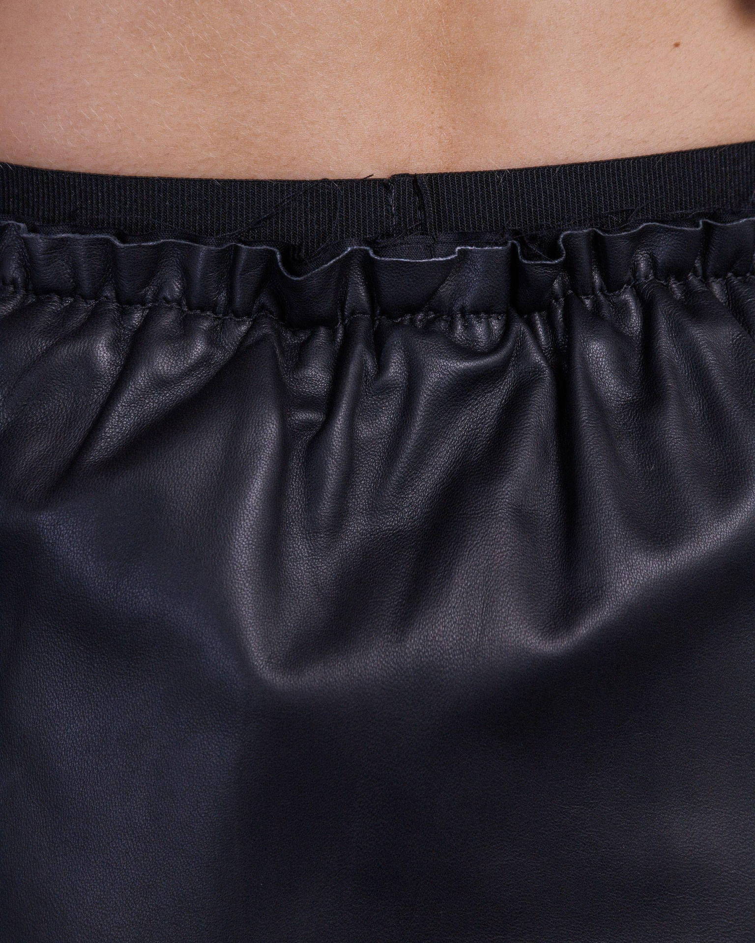 Saia Giovanni Cavagna DPL-0589 Preto - 106-DP0589-01