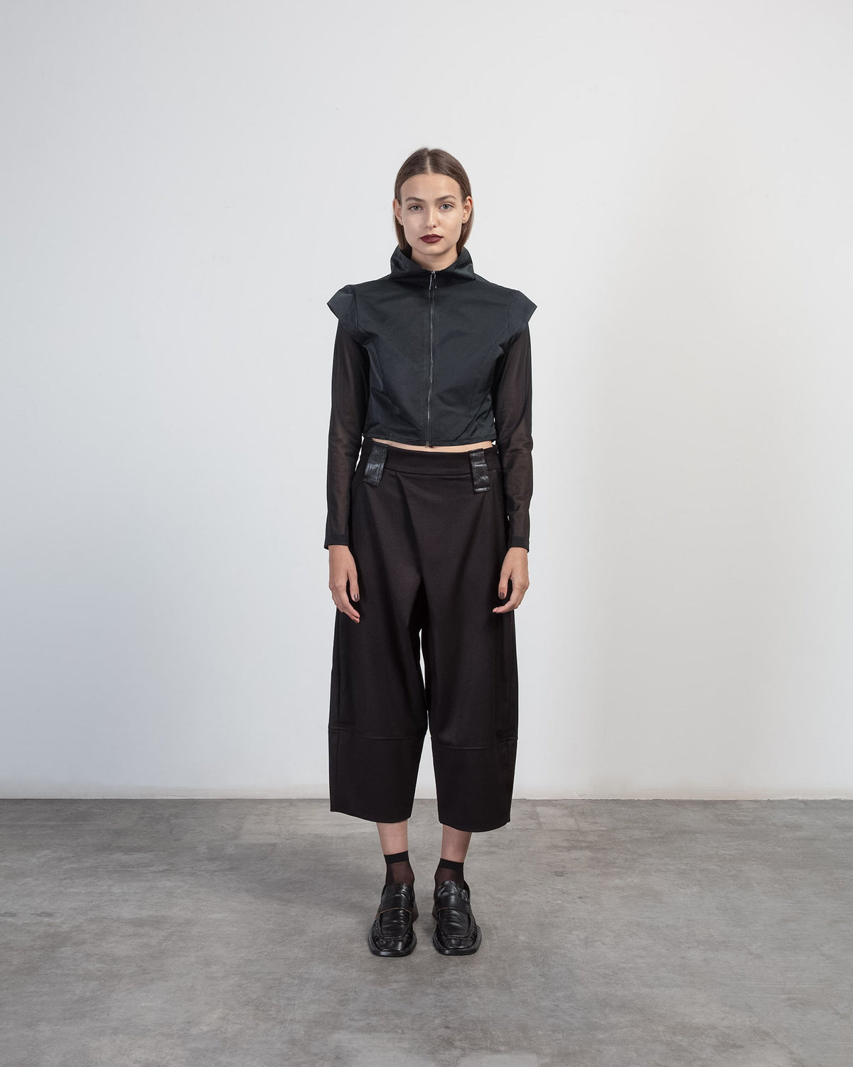 Casaco cropped La Haine A24284RLW Preto - 115-A24284-01