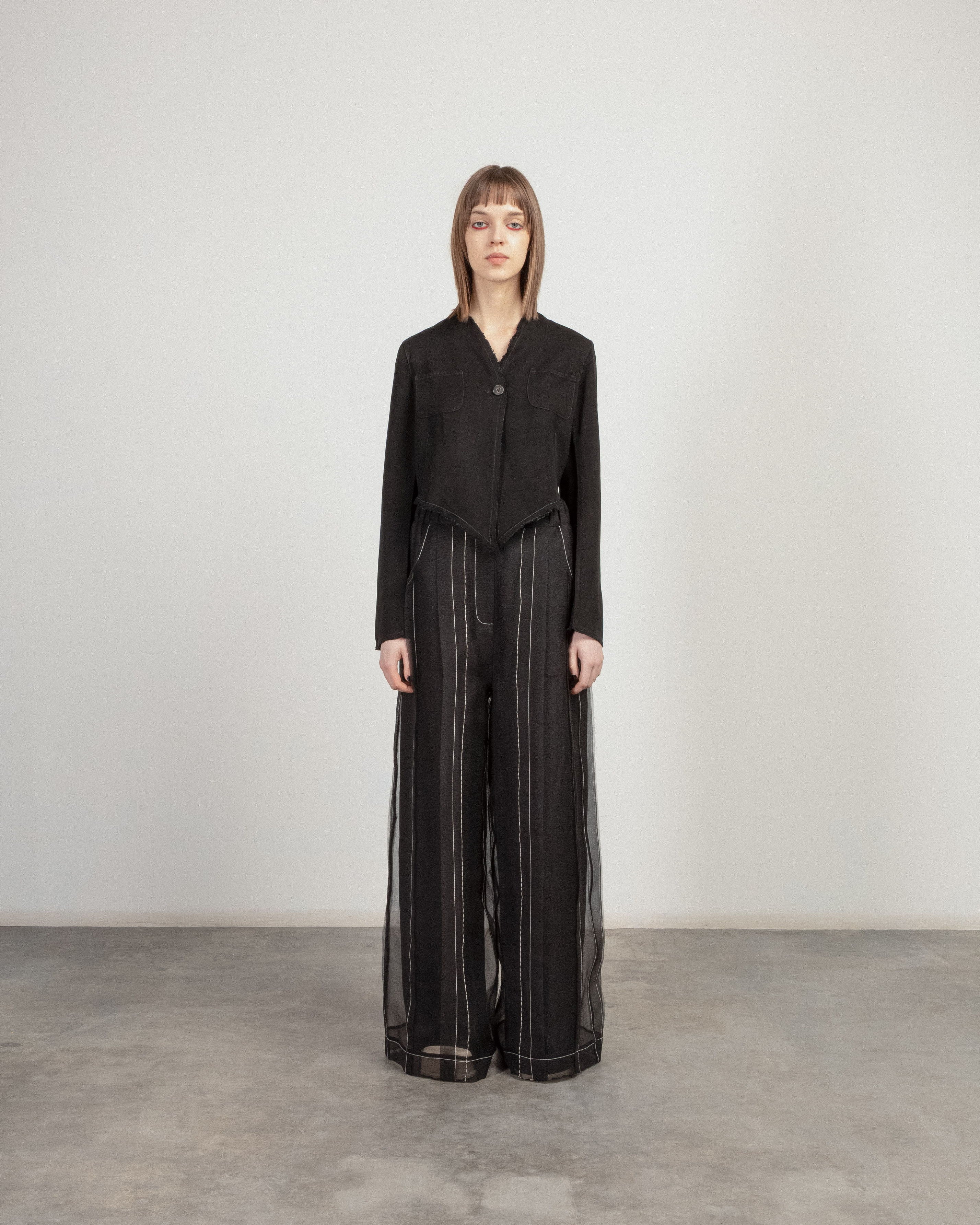 Vusciche 125MU Black Cropped Jacket