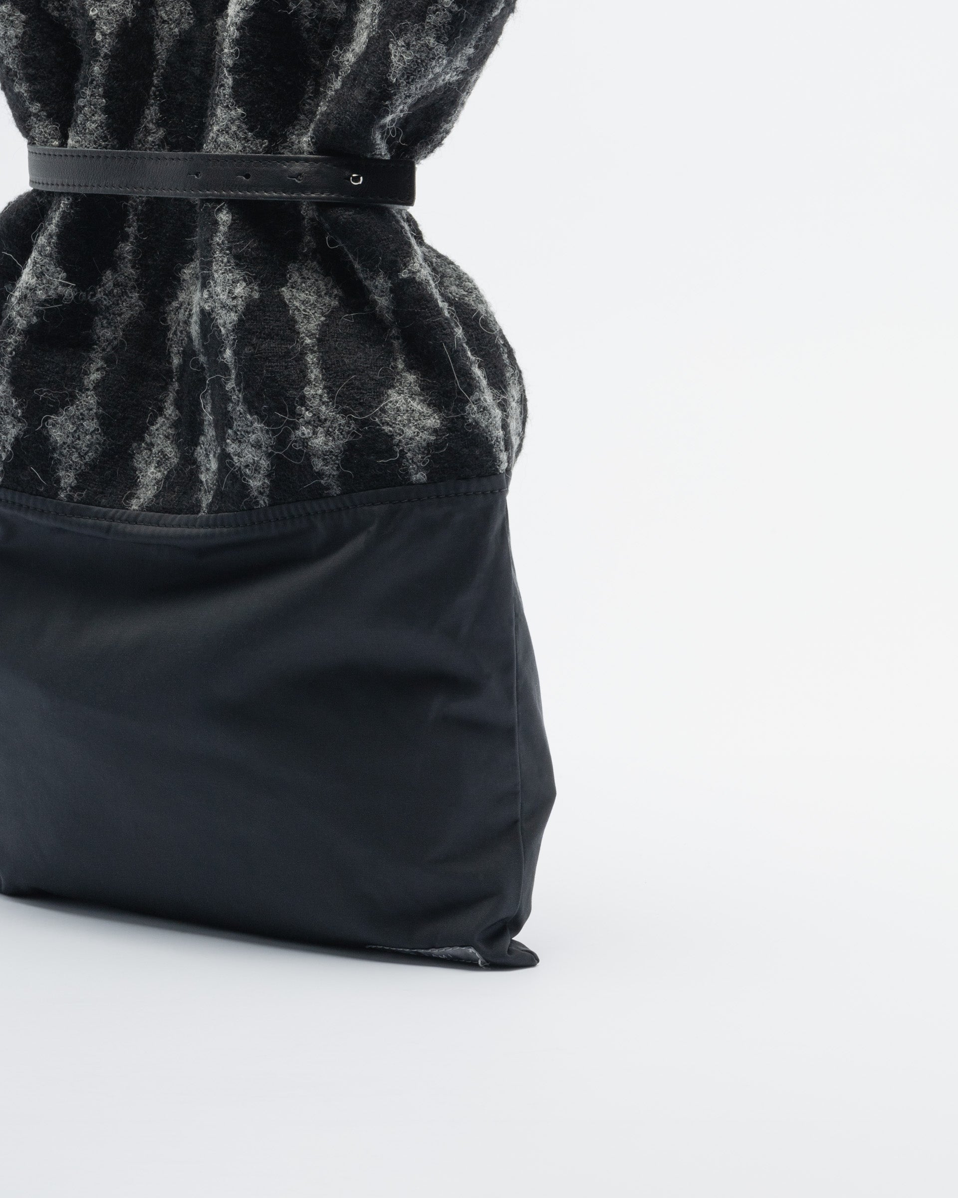 Mala tote Neirami BA19OV Preto - 121-BA19OV-01