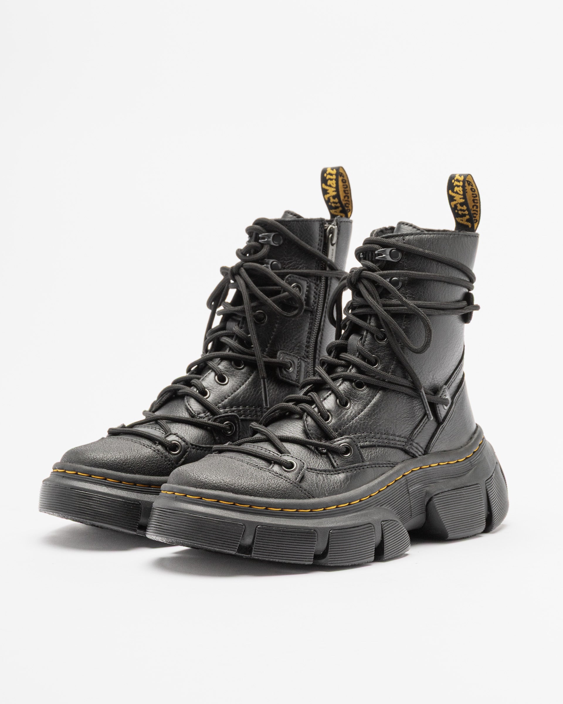 Botins Dr. Martens DMXLLACE Preto - 185-DMXLLA-01