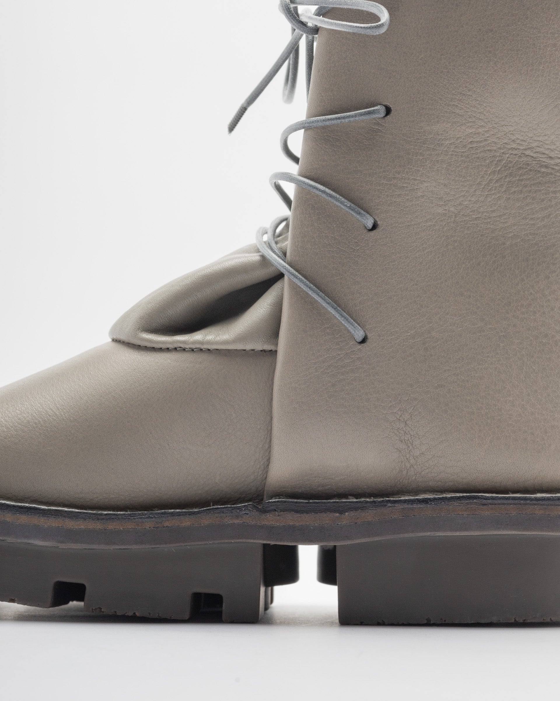 Trippen Curtain Gray Boots