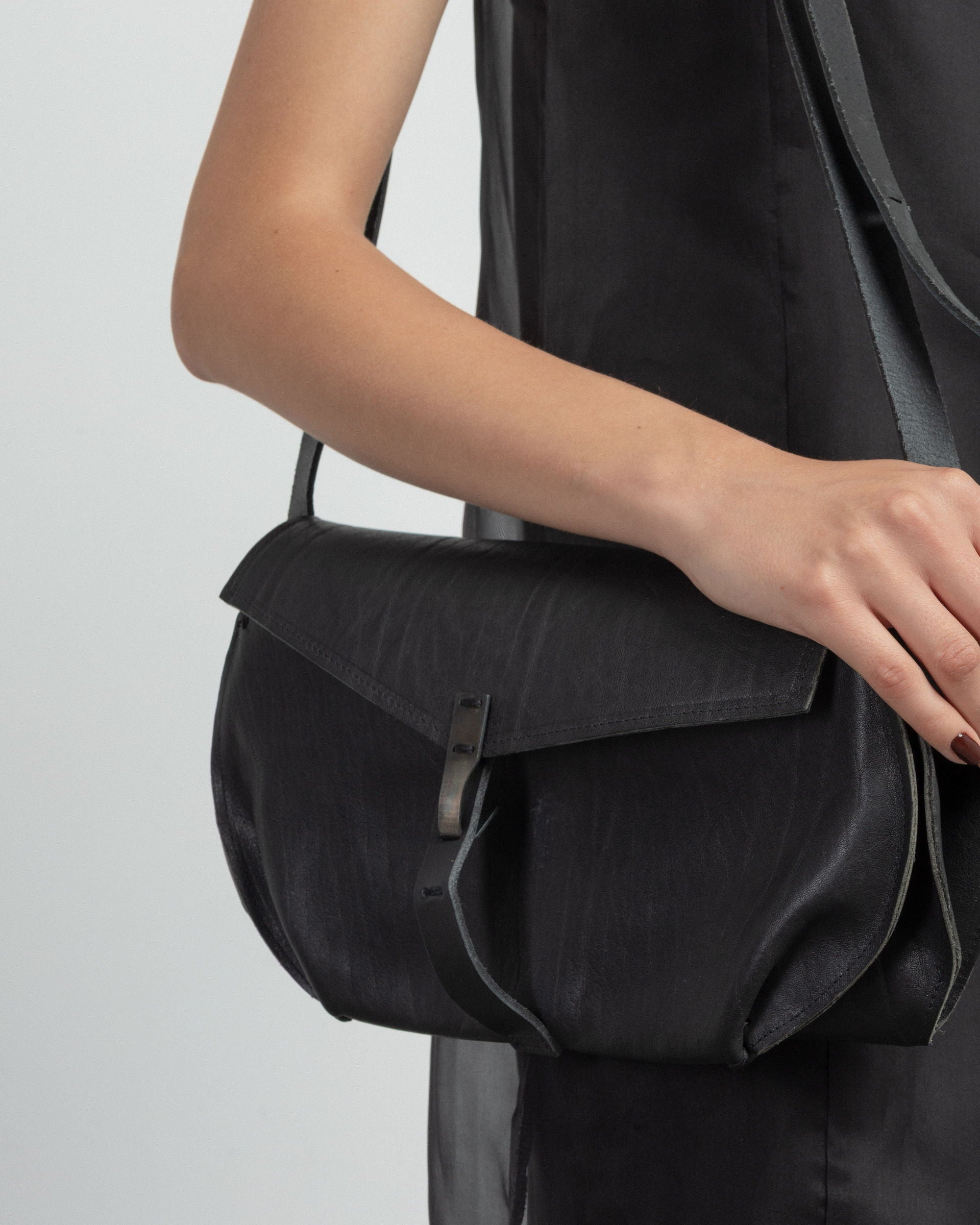 Mala de ombro Valentina Banella BAG245 Preto - 223-BAG245-01