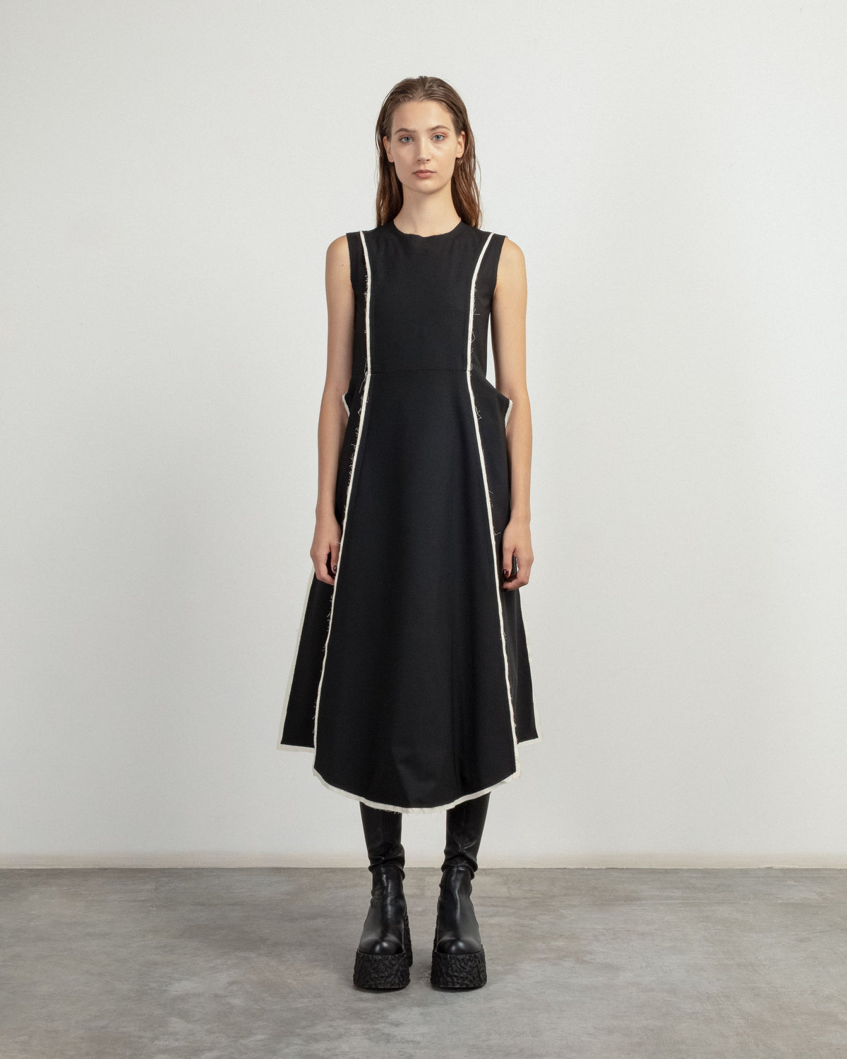 Vestido Serie Numerica 133 Preto - 228-133-01