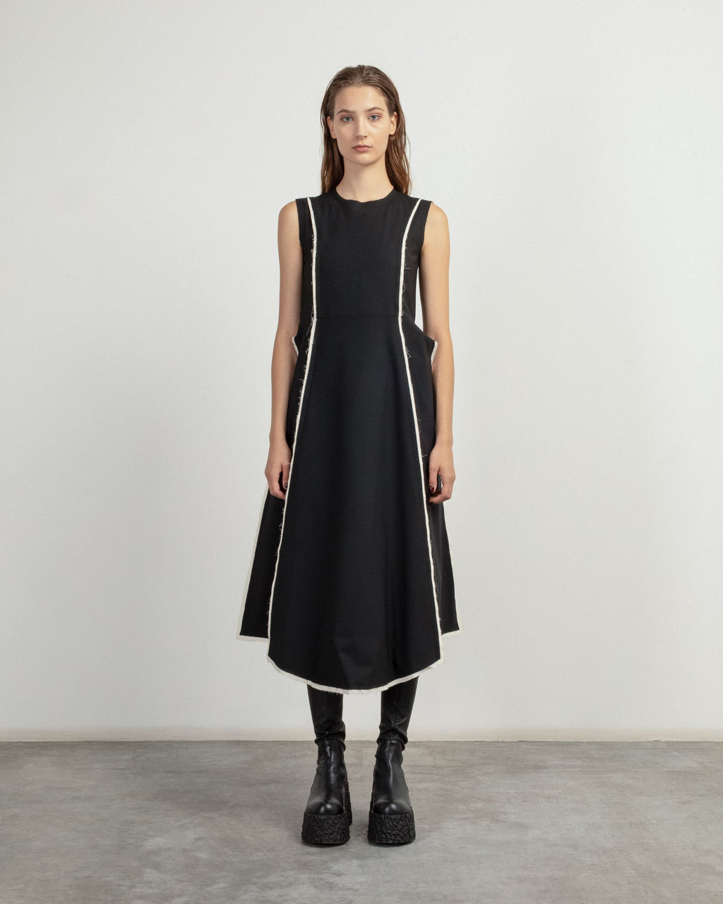 Vestido Serie Numerica 133 Preto - 228-133-01