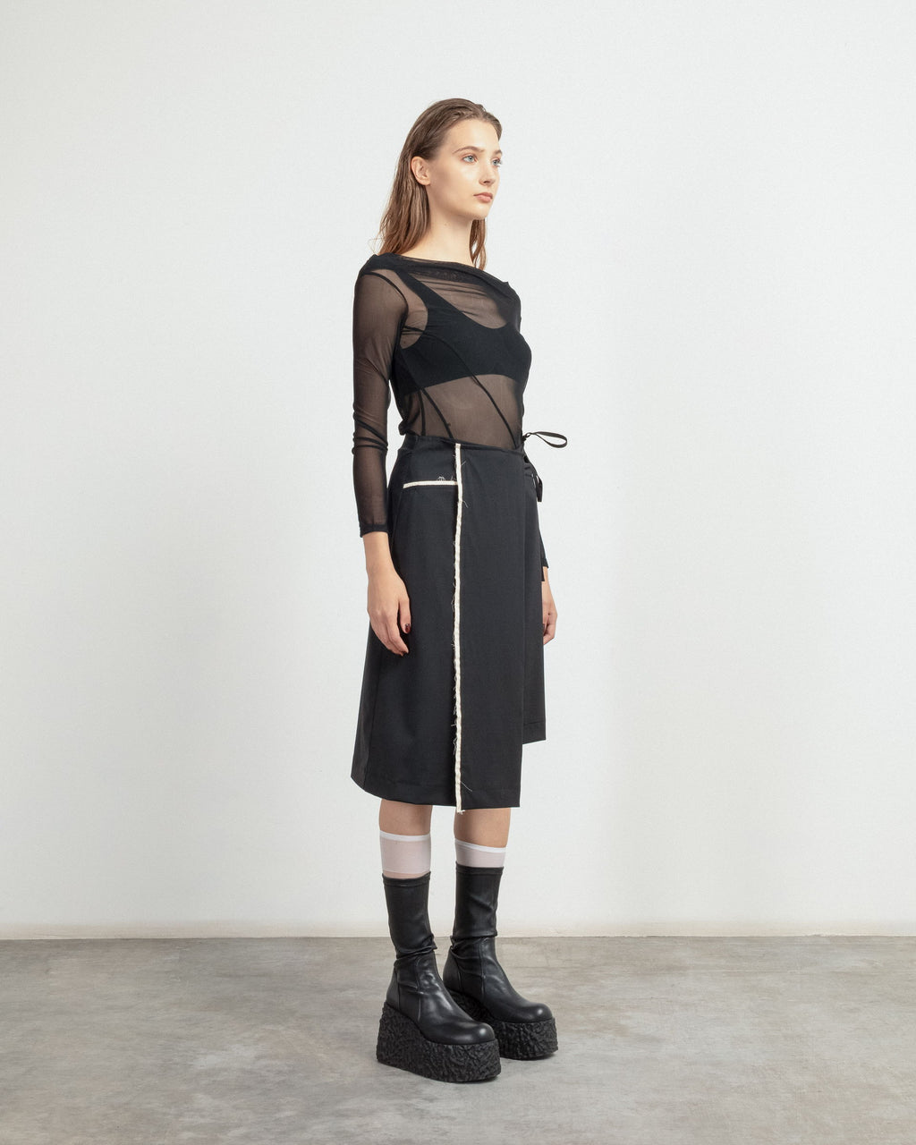 Saia Serie Numerica 822 Preto - 228-822B-01