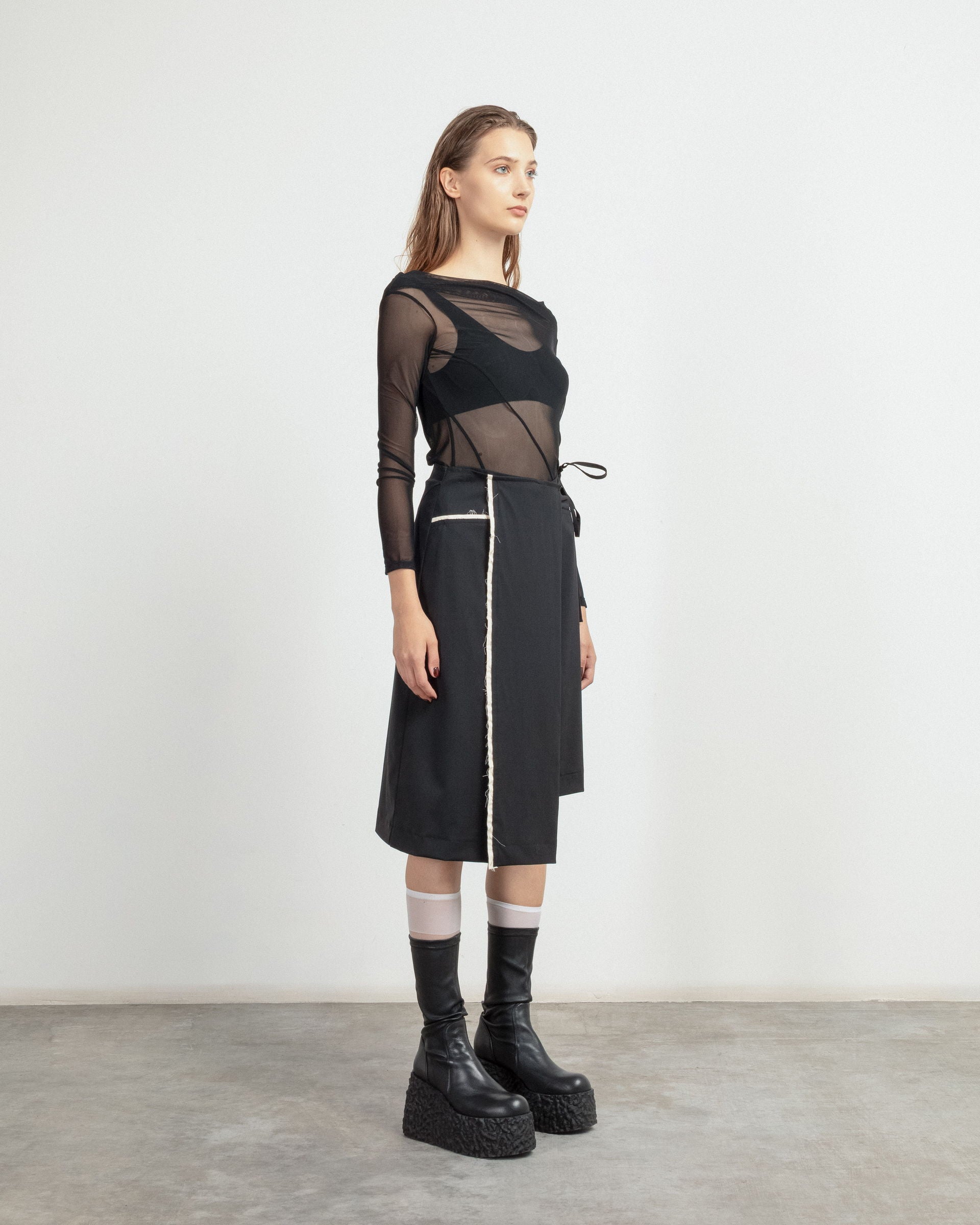 Saia Serie Numerica 822 Preto - 228-822B-01