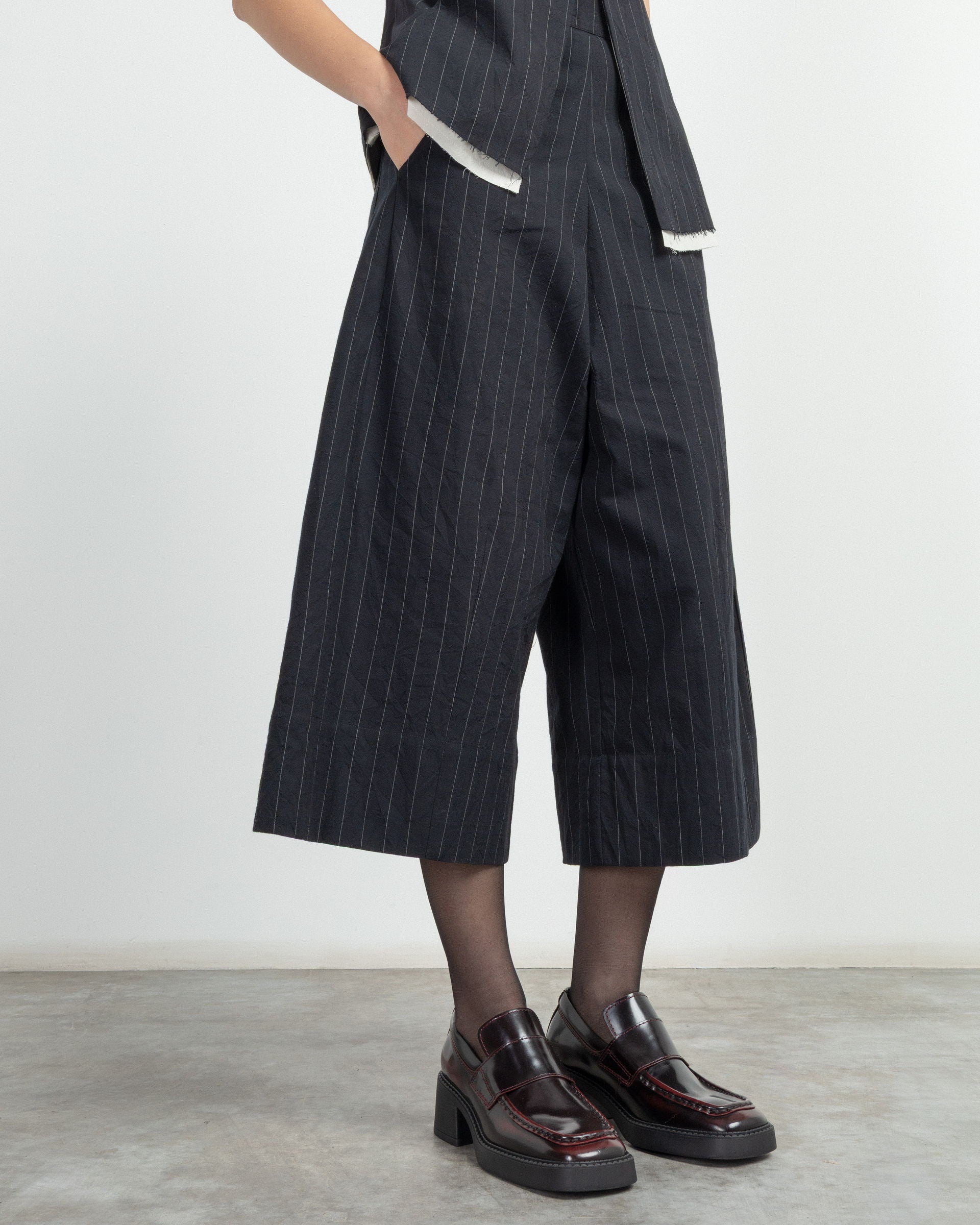 Calças culotte Serie Numerica 831 Preto - 228-831-01