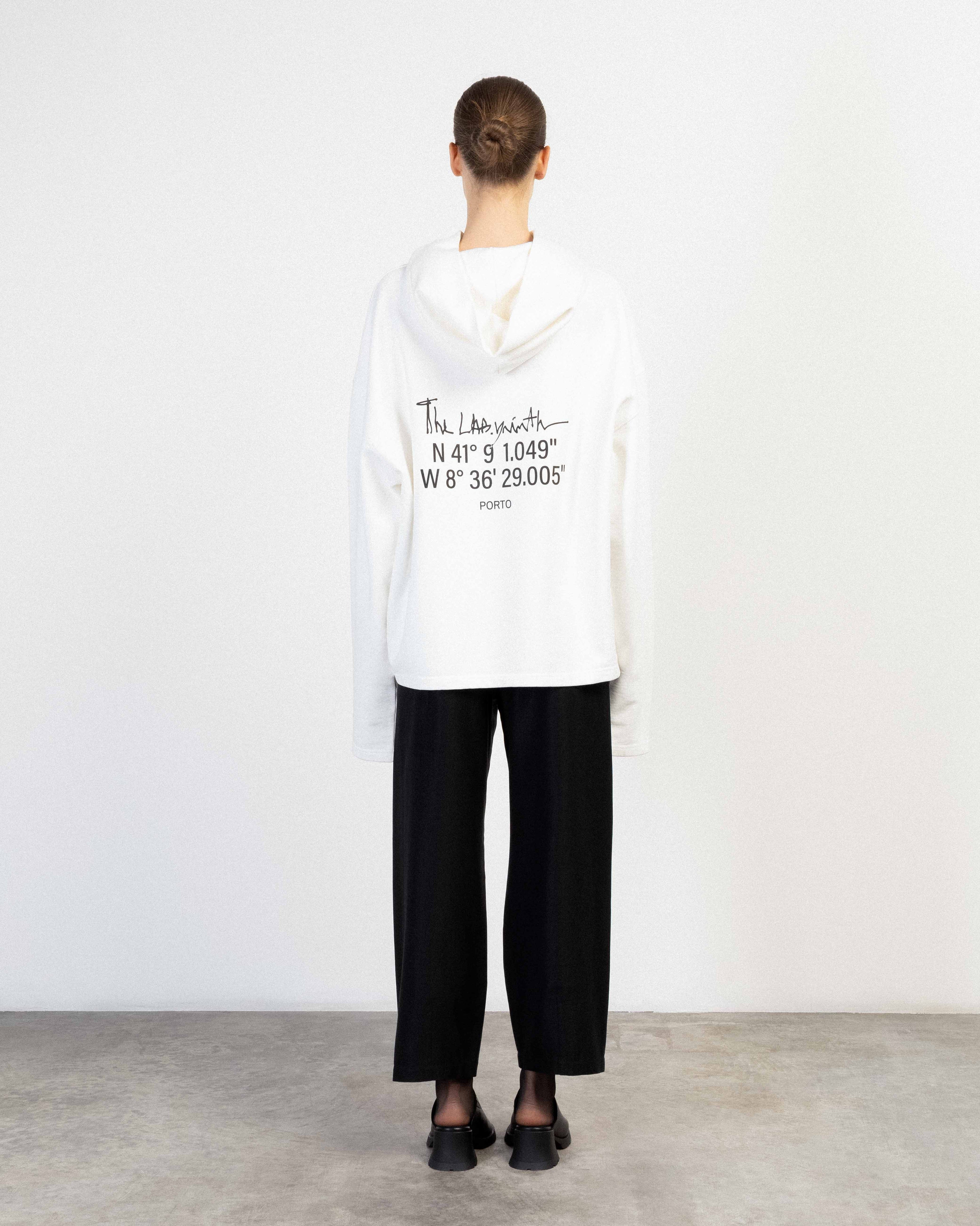 Hoodie The Lab.yrinth HOD-MP2 Branco - 253-HOD-00