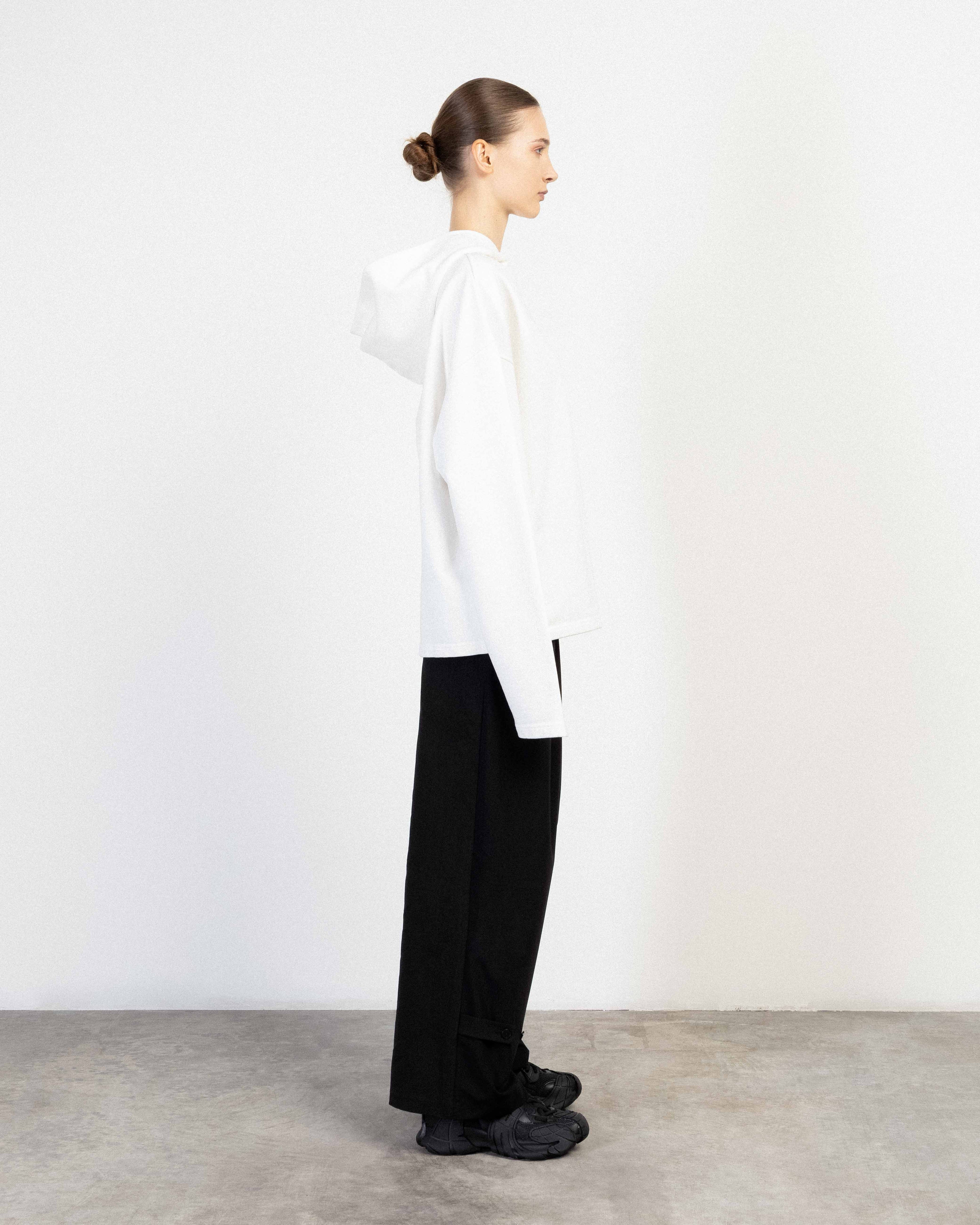 Hoodie The Lab.yrinth HOD-M1 Branco - 253-HOD1-00