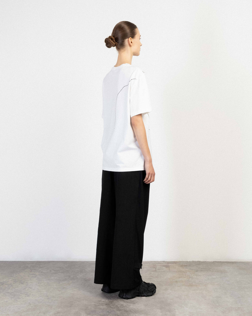 T-shirt The Lab.yrinth TSH-01 Branco - 253-LH-00
