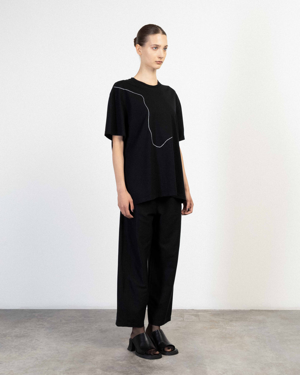T-shirt The Lab.yrinth TSH-01 Preto - 253-LH-01