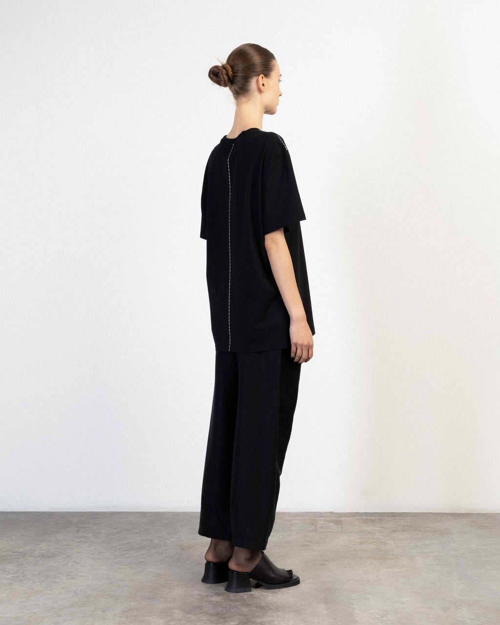 T-shirt The Lab.yrinth TSH-02 Preto - 253-LH1-01