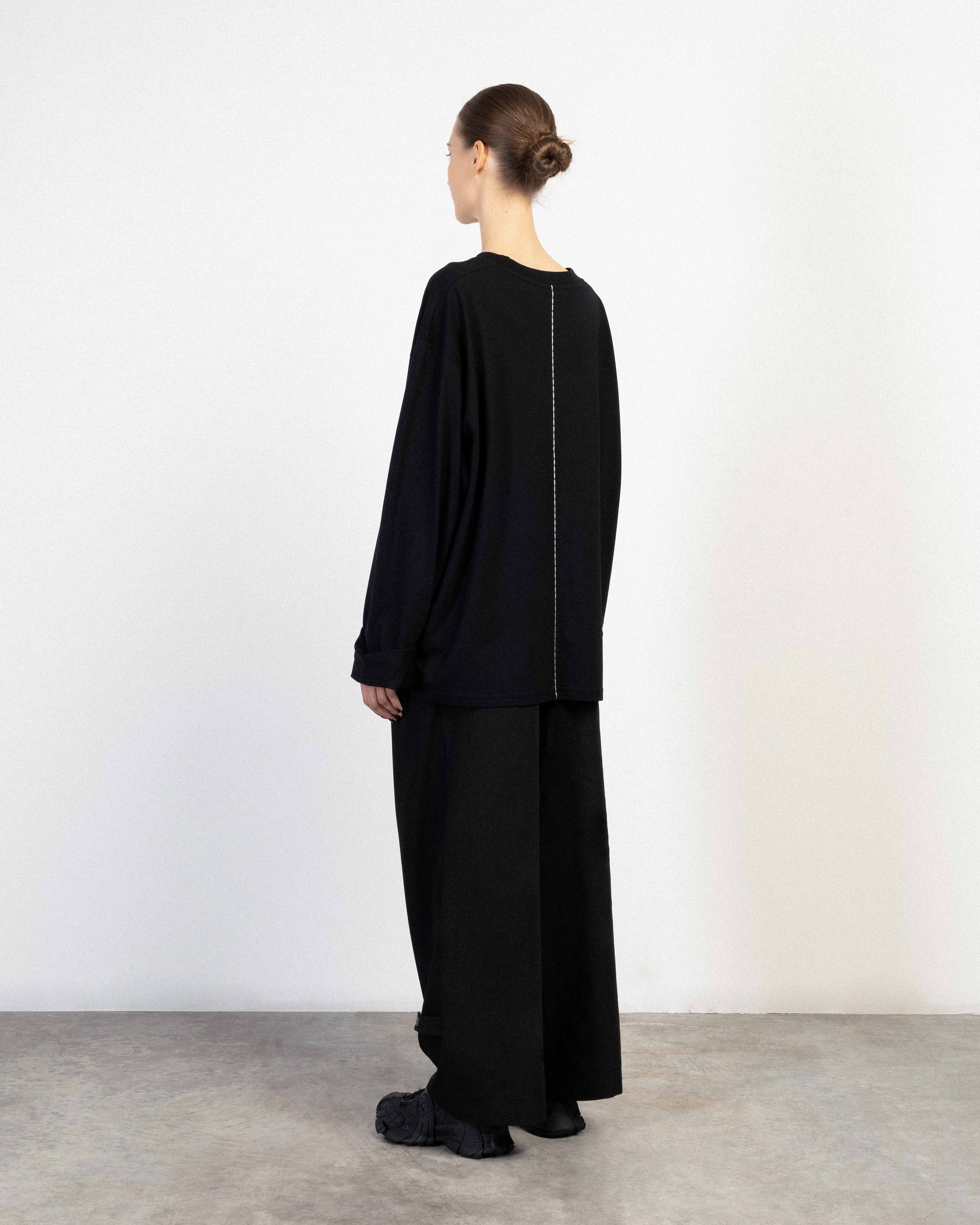 Camisola The Lab.yrinth LSL-01 Preto - 253-LSL1-01