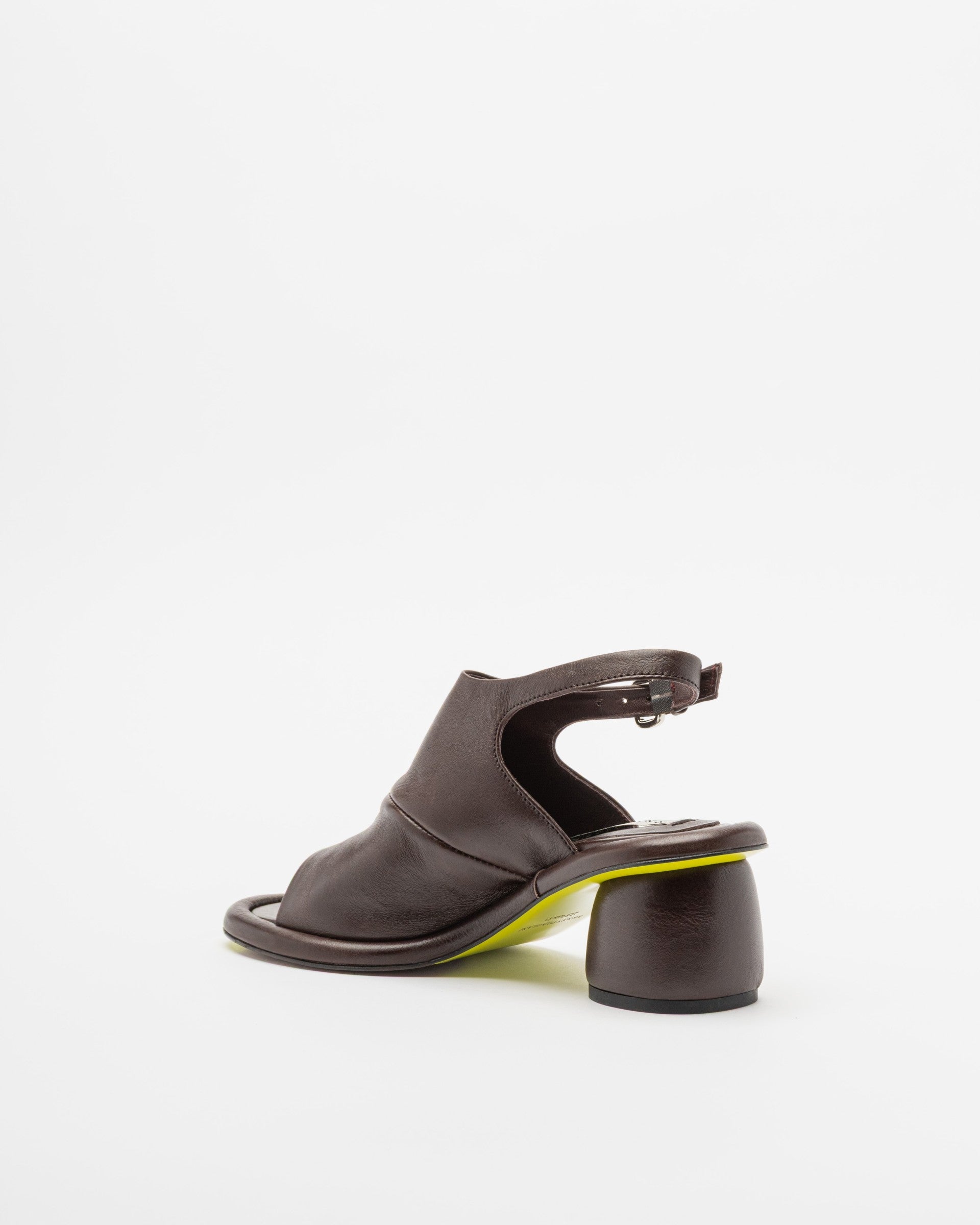 Ernesto Dorani 8DYVO01 Burgundy Sandal