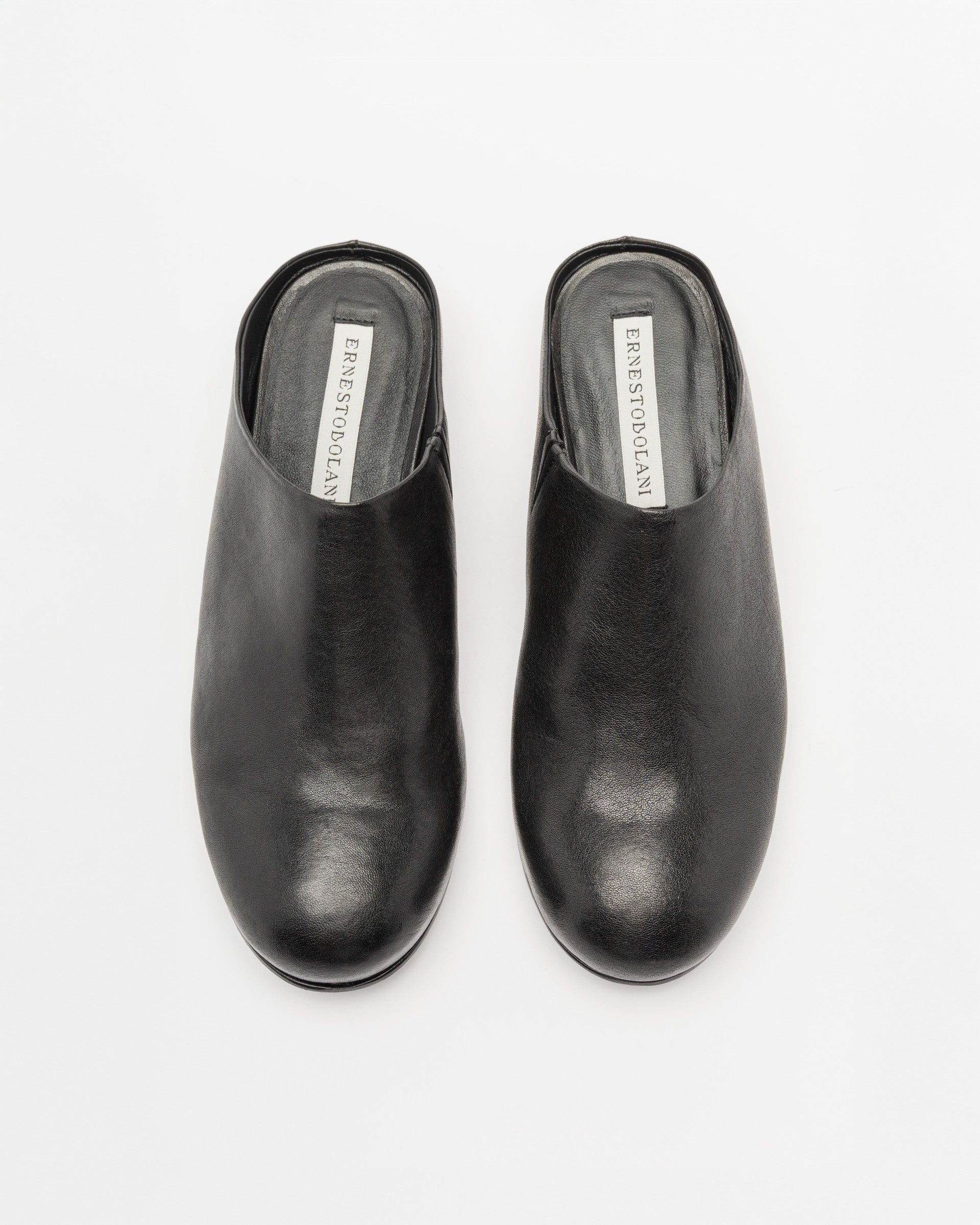 Ernesto Dorani 8UBYR01 Black Shoes