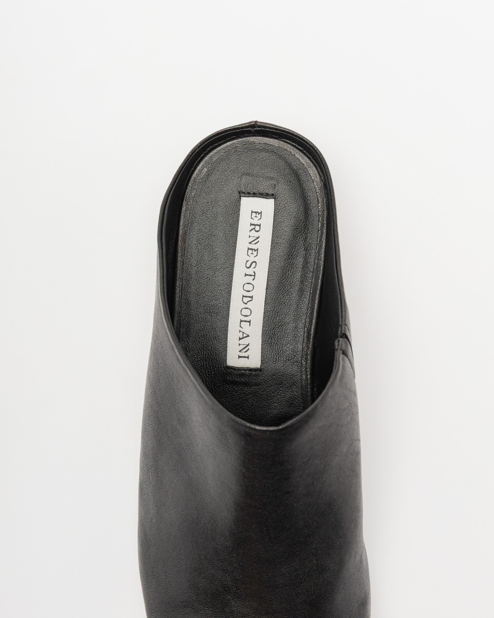 Ernesto Dorani 8UBYR01 Black Shoes