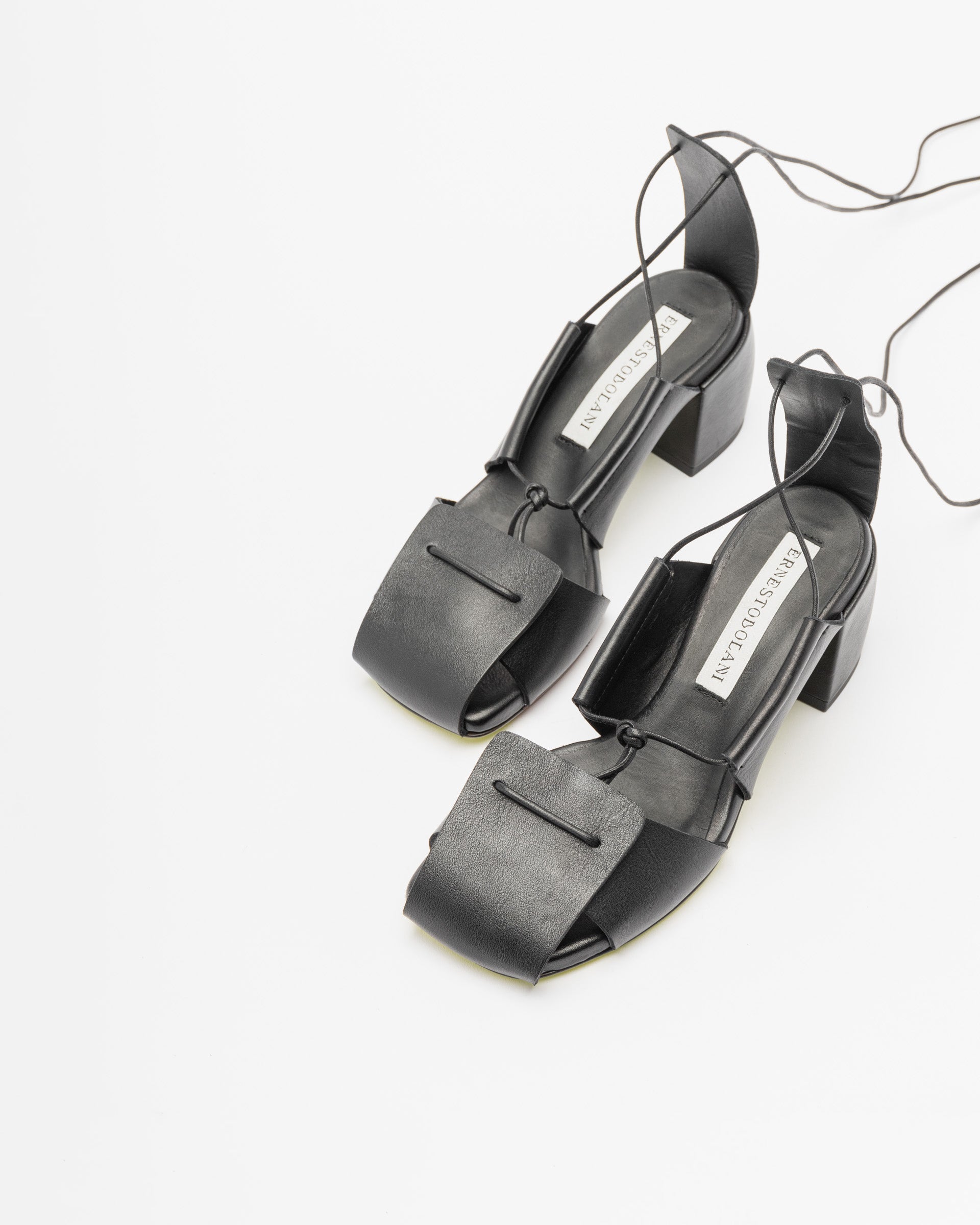 Sandálias Ernesto Dolani 10DNUB14 Preto - 27-NUB14-01