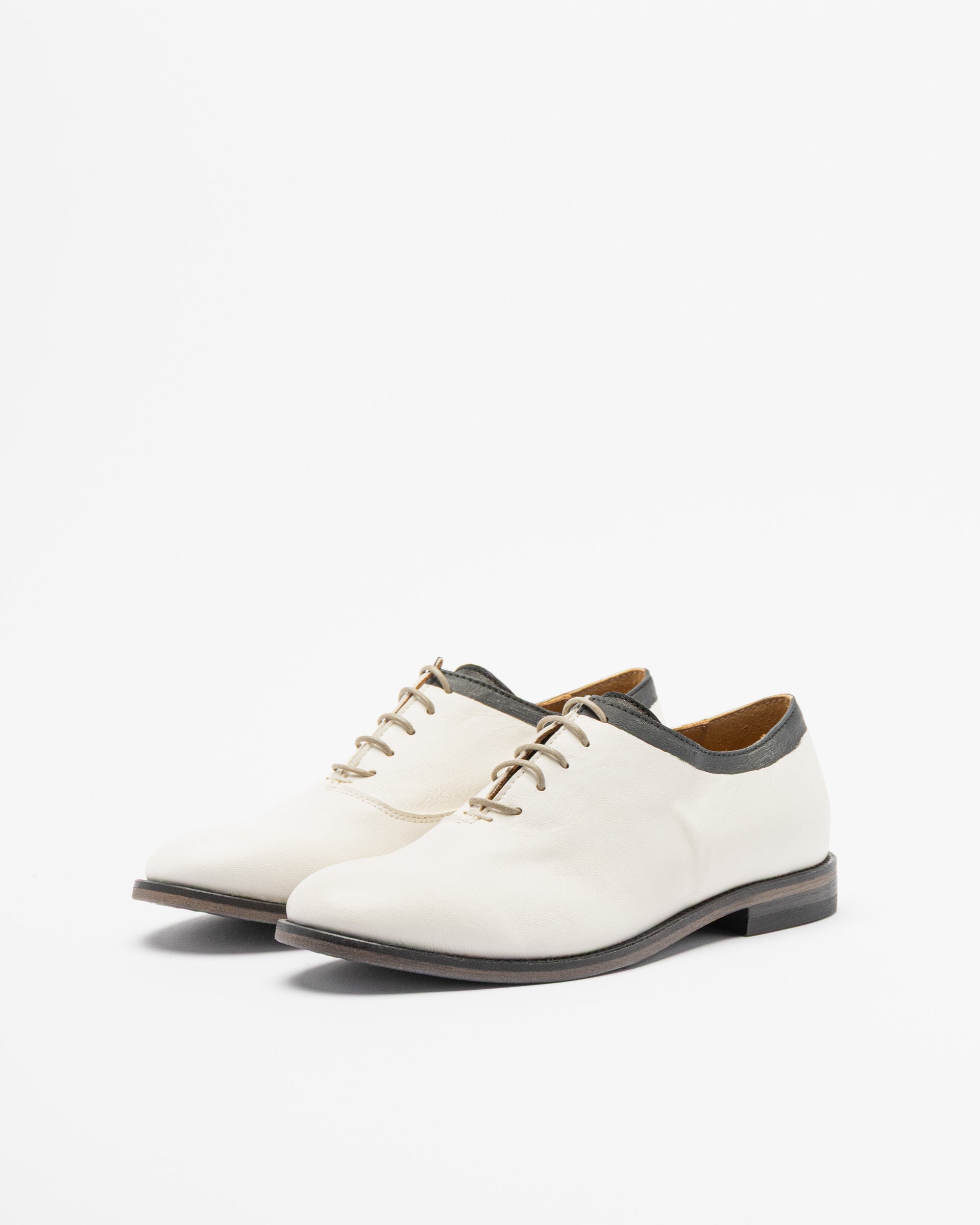 Sapatos oxford Moma 38604 Branco - 272-38604-00