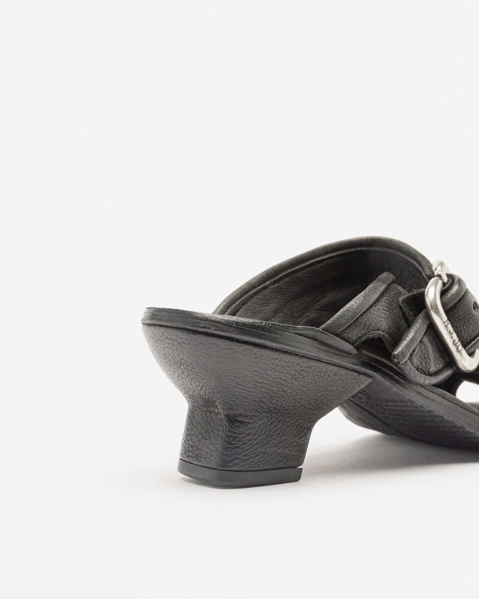 Socas com fivela e salto bloco A.S.98 C03007 Preto - 353-C03007-01