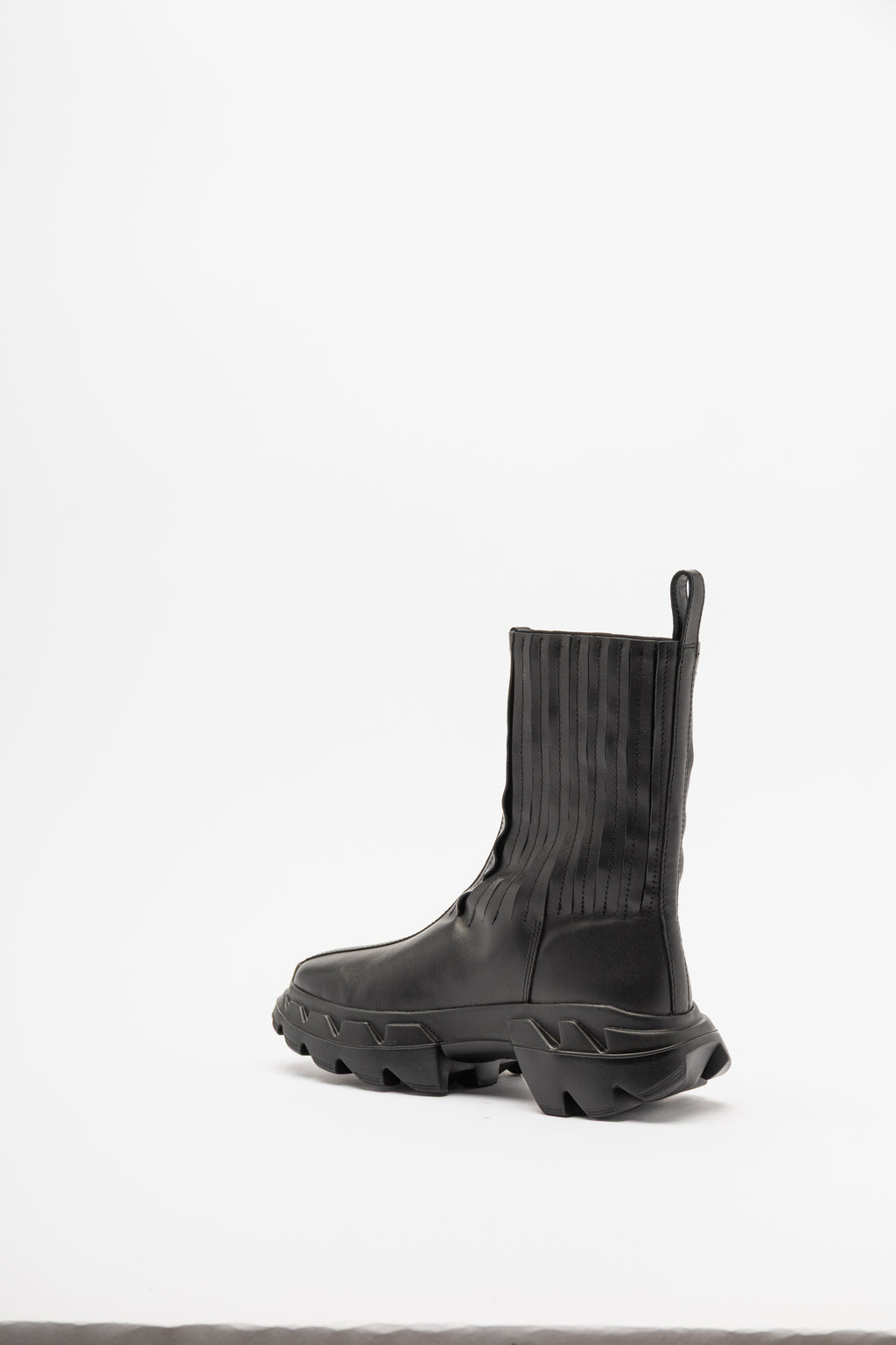 Botins 4ccccees AKROKUDU Preto