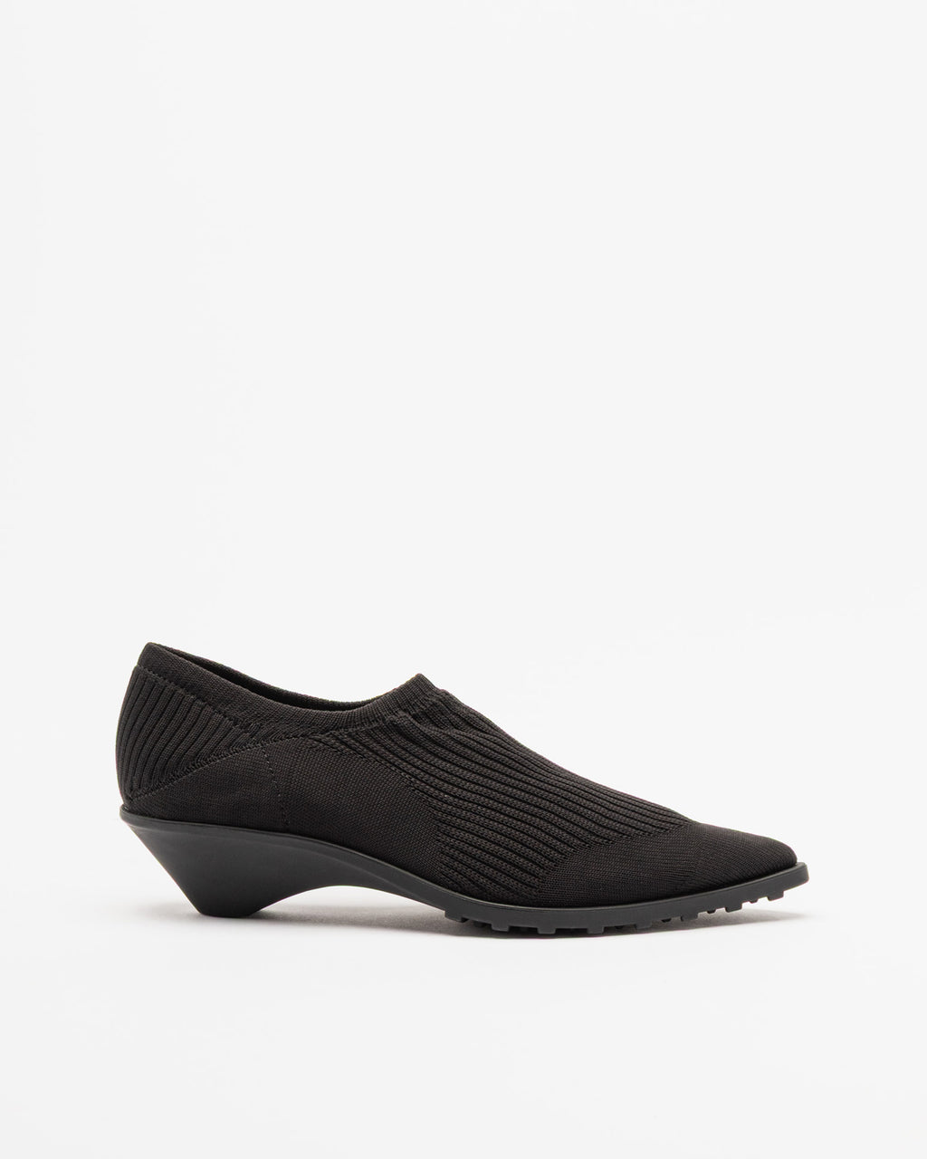 Sapatos Slip on Camper AnnabyIsseyMiyake Preto - 48-K201998-01