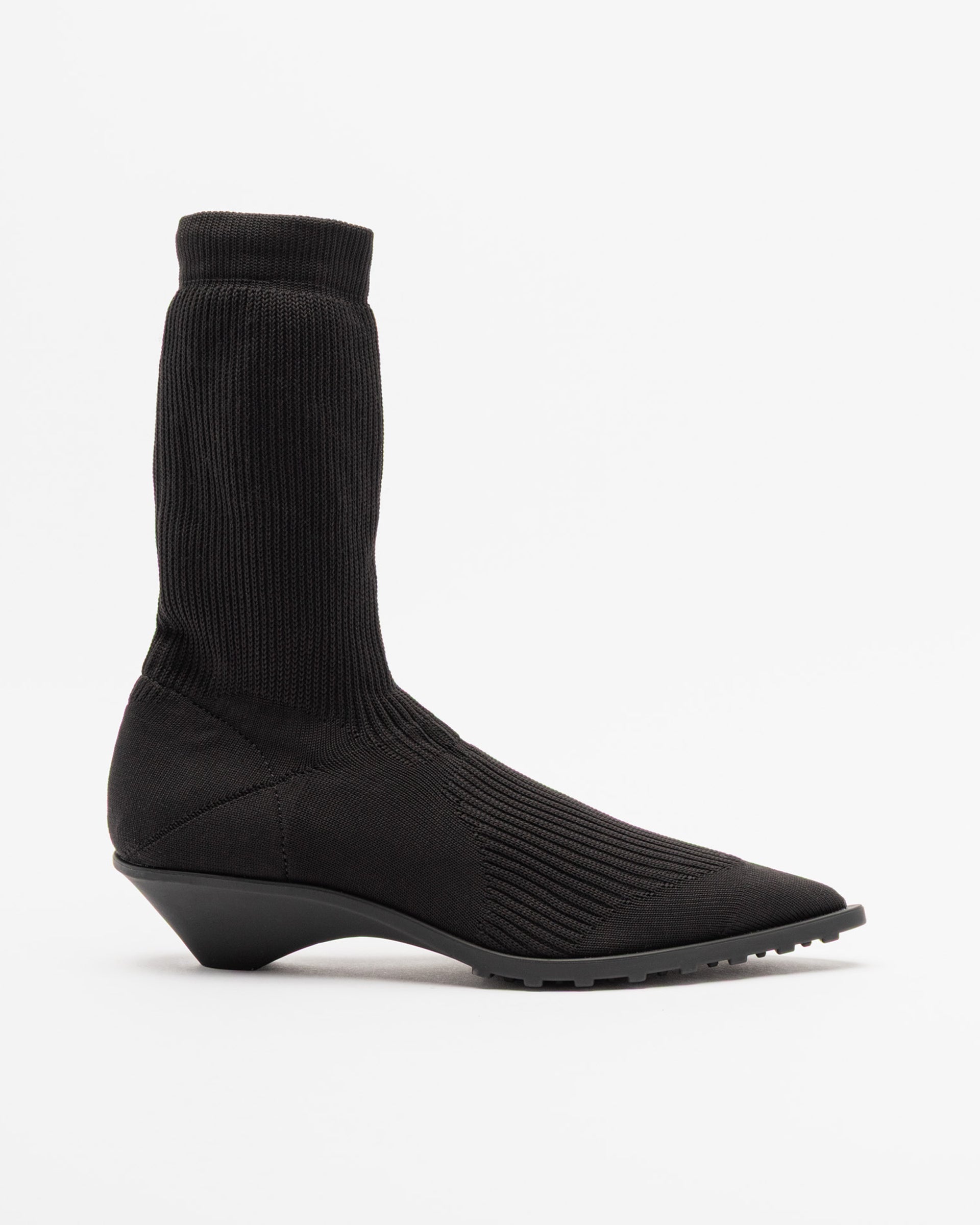 Botins Camper AnnaByIsseyMiyake Preto - 48-K400865-01