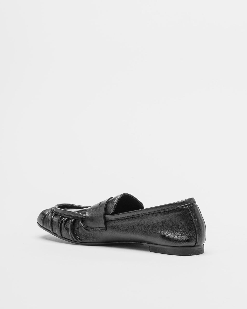 The Lab.yrinth ILARY2629 Black Loafers