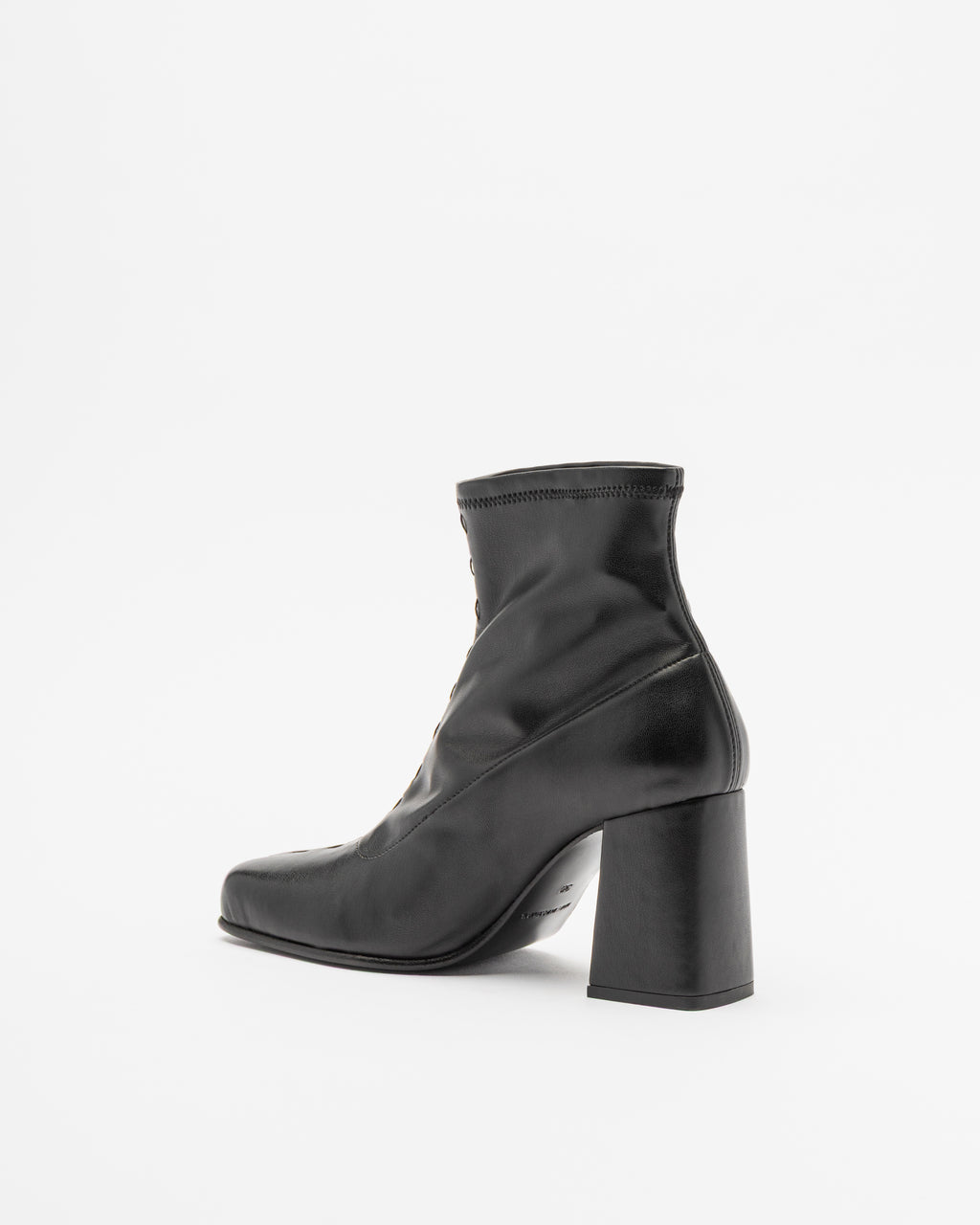 Botins The Lab.yrinth A83 Preto - 50-A83-01