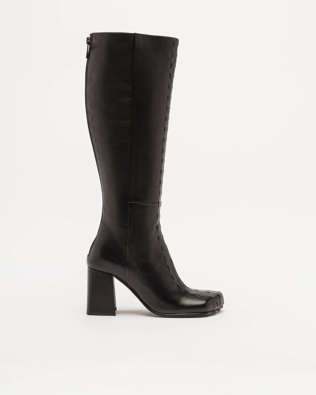The Lab.yrinth A84 Black high-top boots