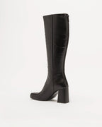 The Lab.yrinth A84 Black high-top boots