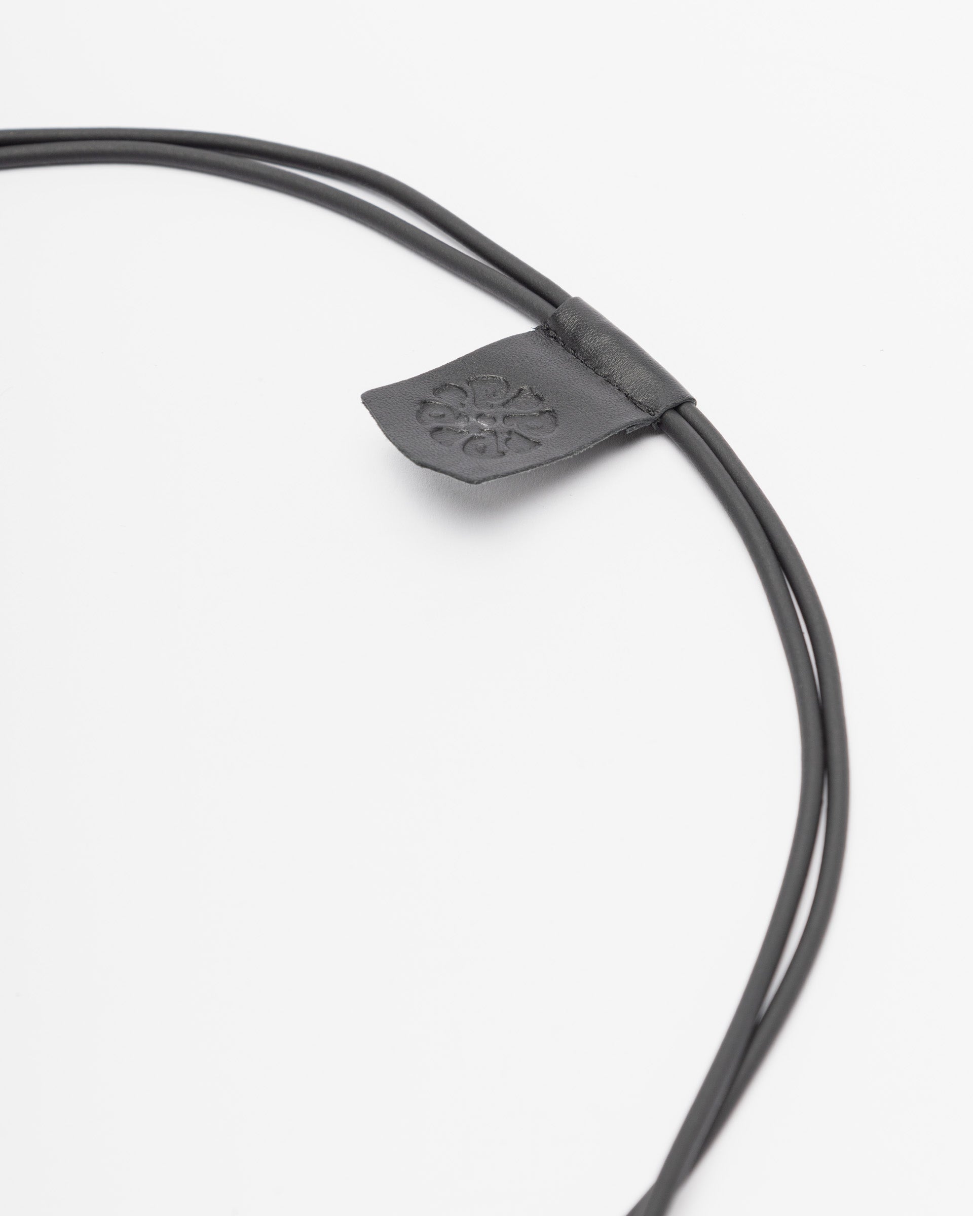 Colar Papucei A.FOOM Preto - 55-AFOOM-01