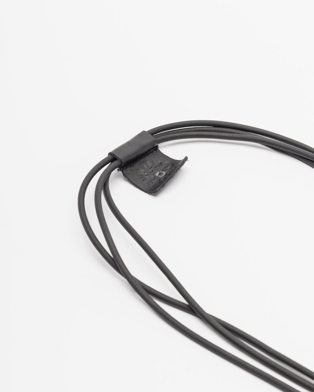 Colar Papucei A.HEI Preto - 55-AHEI-01