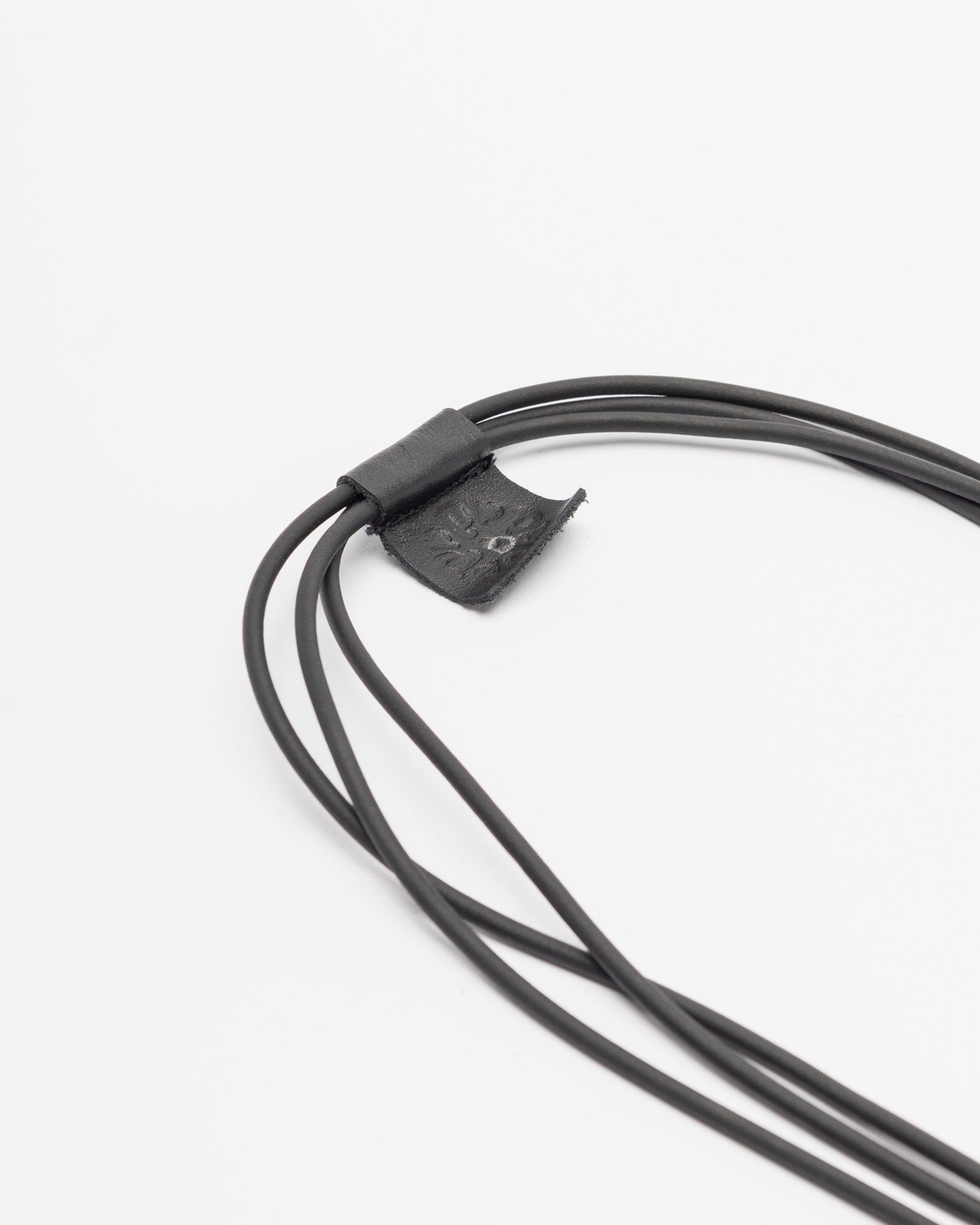 Colar Papucei A.HEI Preto - 55-AHEI-01