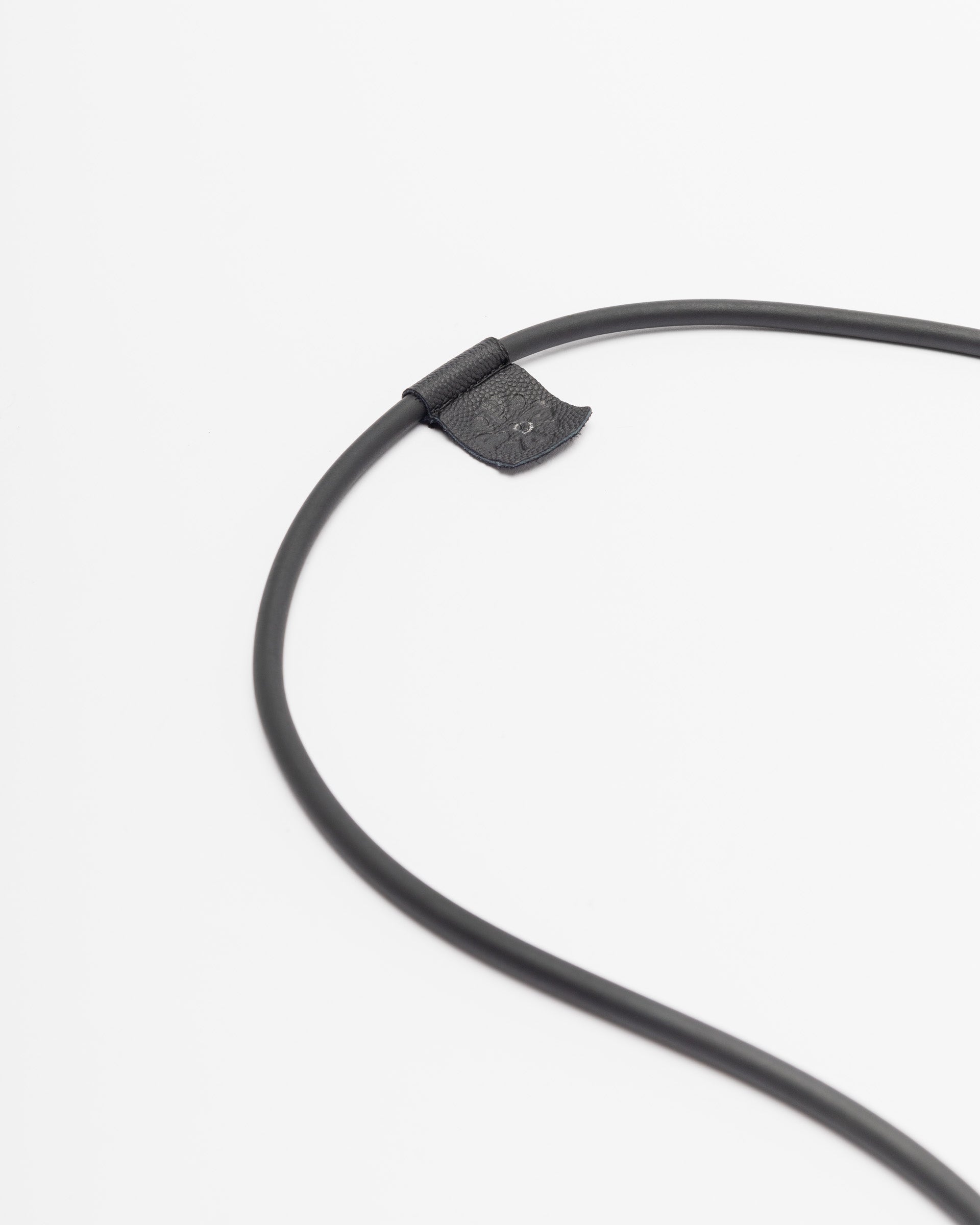 Colar Papucei A.LOLI Preto - 55-ALOLI-01