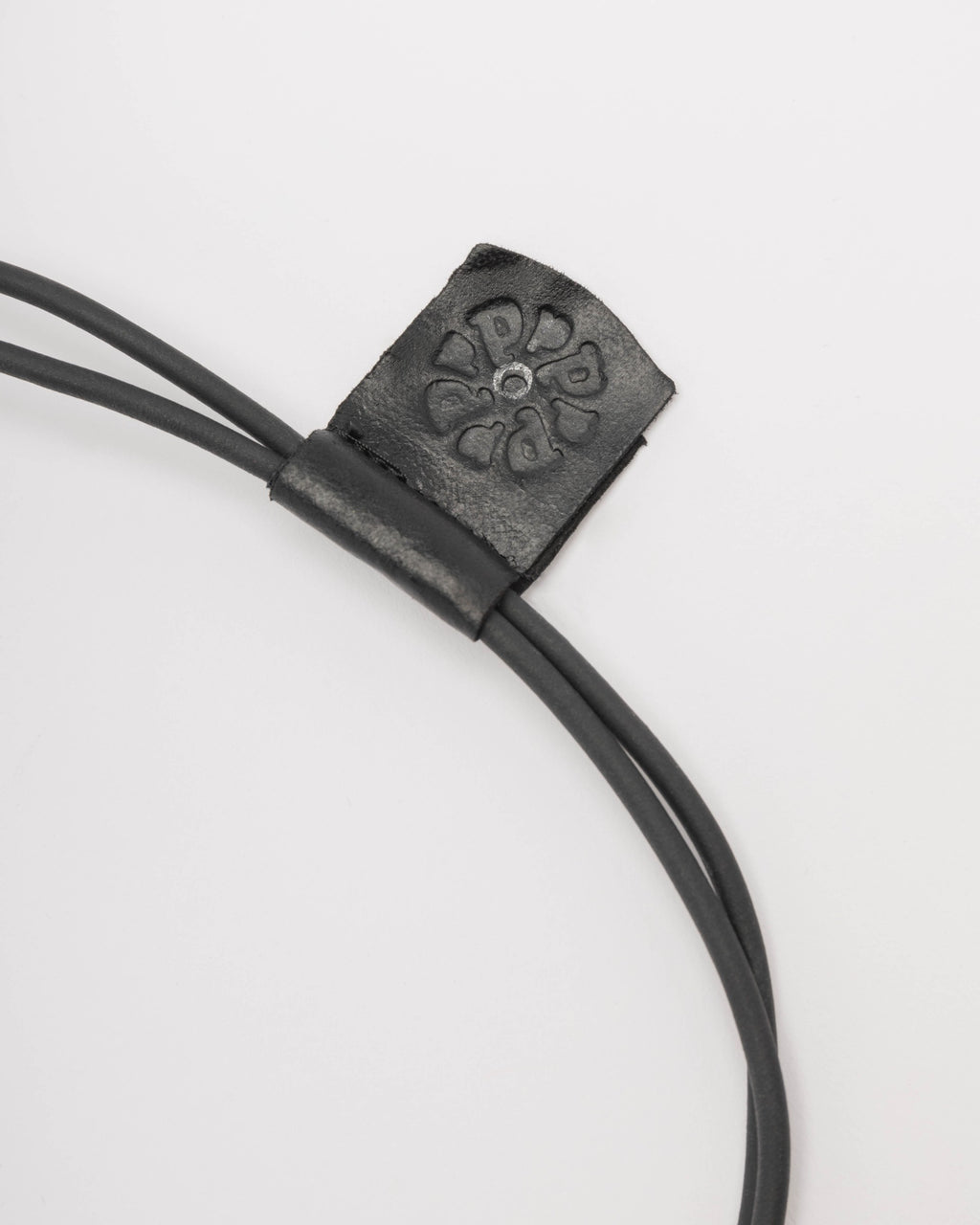 Colar Papucei A.SKYE Preto - 55-ASKYE-01