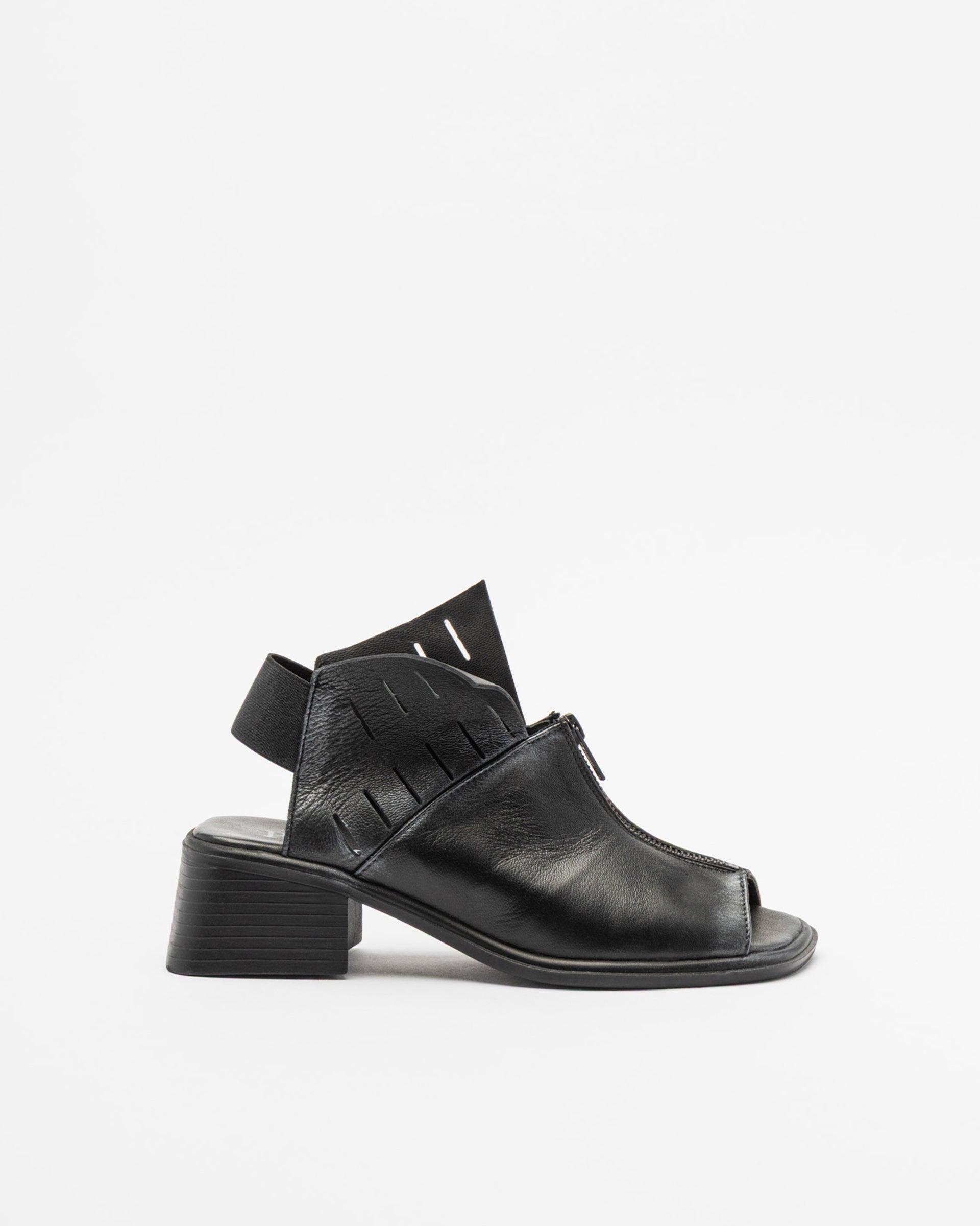 Sandals Papucei BESIANA Black