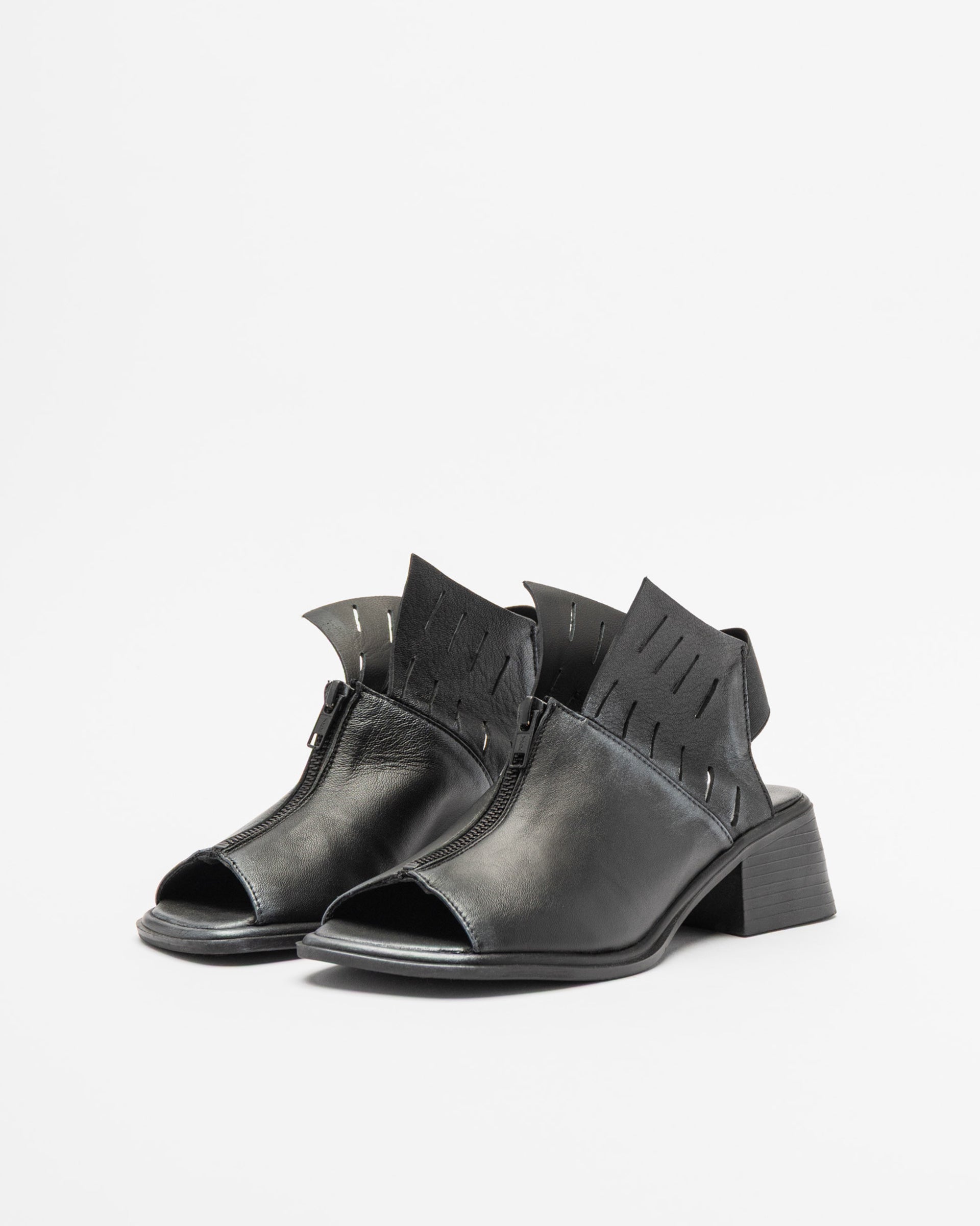 Sandals Papucei BESIANA Black