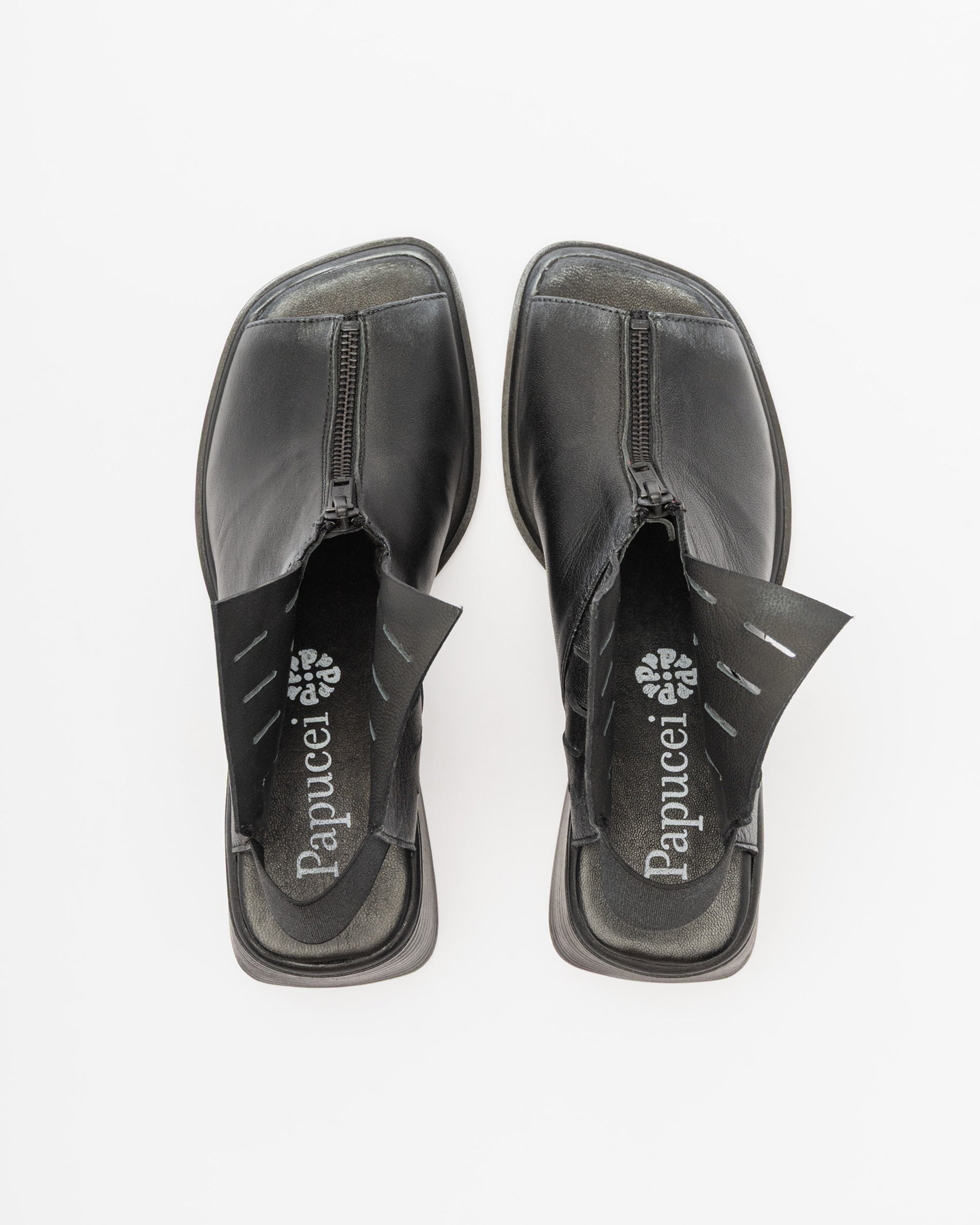 Sandals Papucei BESIANA Black