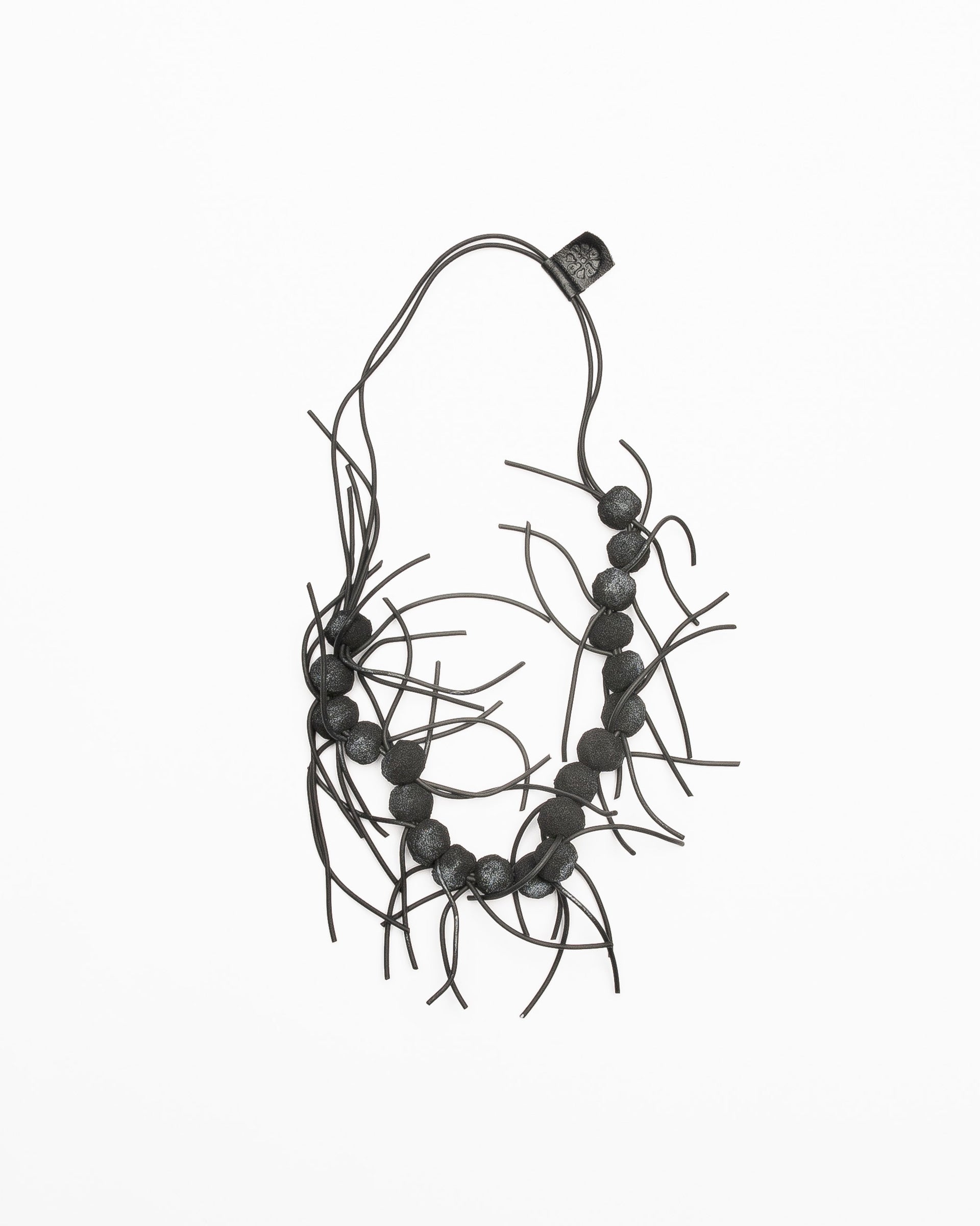 Colar Papucei A.KINSLEY Preto - 55-KINSLEY-01