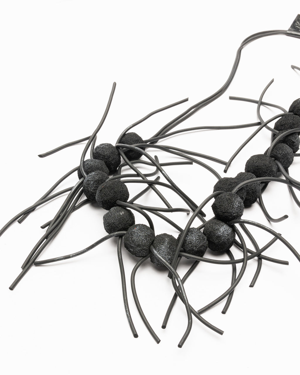 Colar Papucei A.KINSLEY Preto - 55-KINSLEY-01