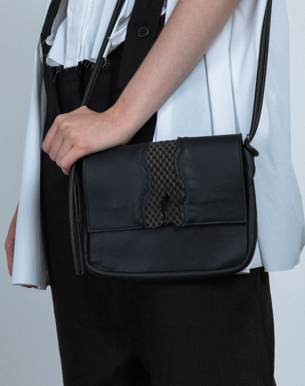 Mala tiracolo Papucei M.ARABEL Preto - 55-MARABEL-01